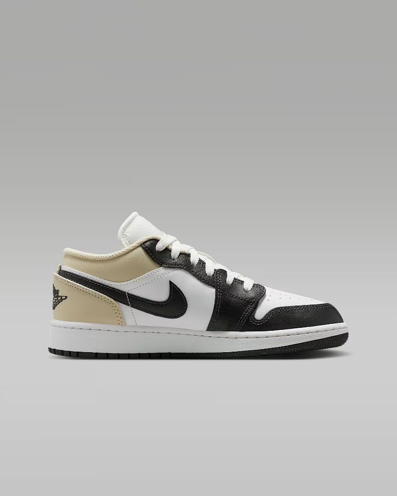 AIR JORDAN 1 LOW סניקרס