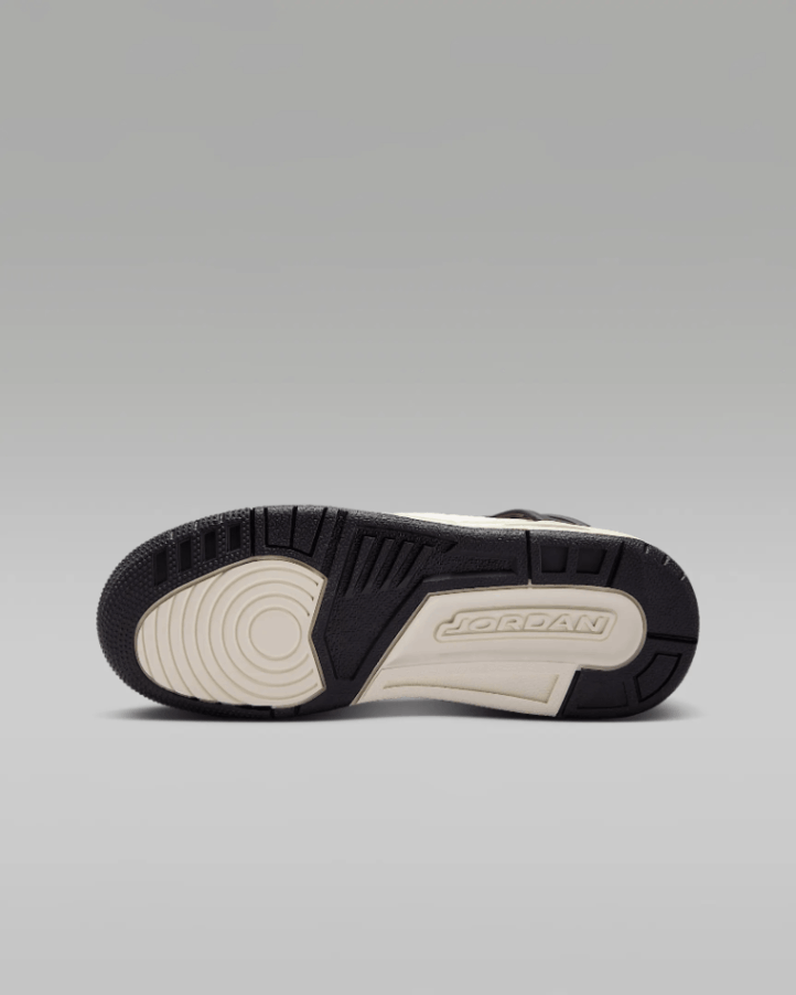 JORDAN SPIZIKE LOW סניקרס