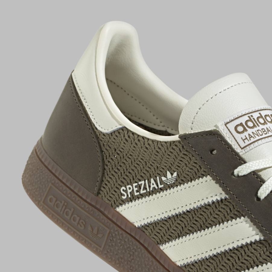 HANDBALL SPEZIAL סניקרס