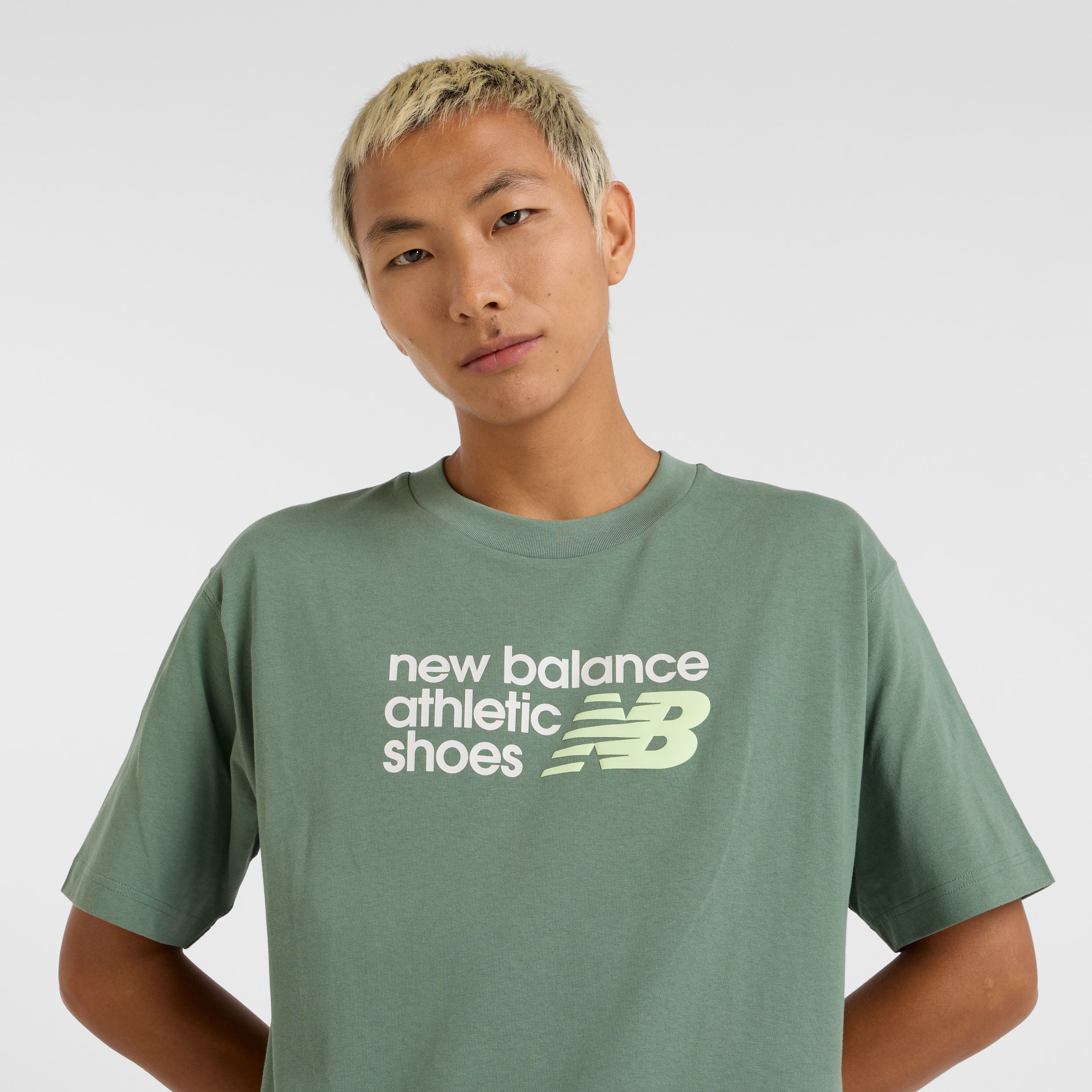 Athletics Premium Relaxed טישרט