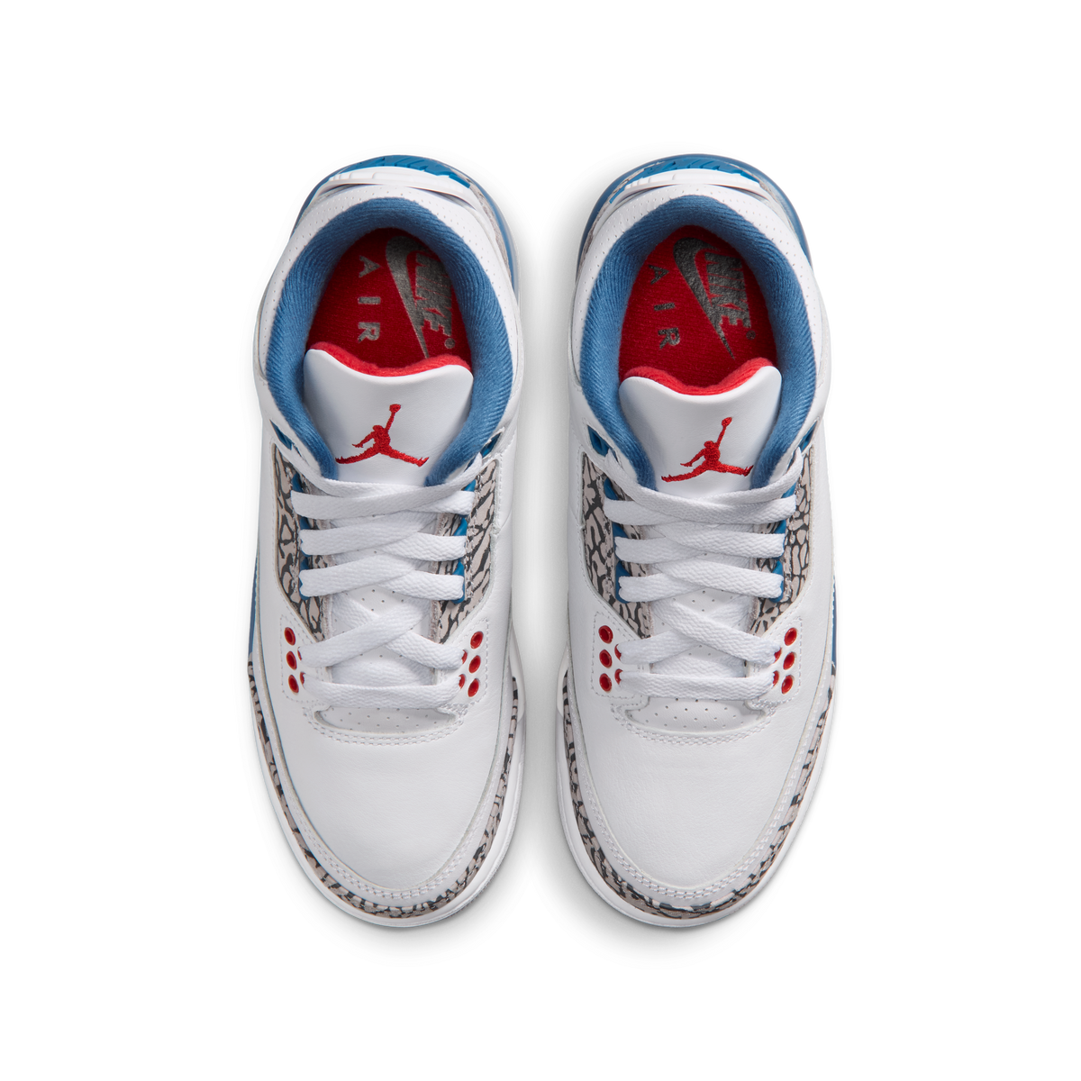 Air Jordan 3 Retro "True Blue" סניקרס