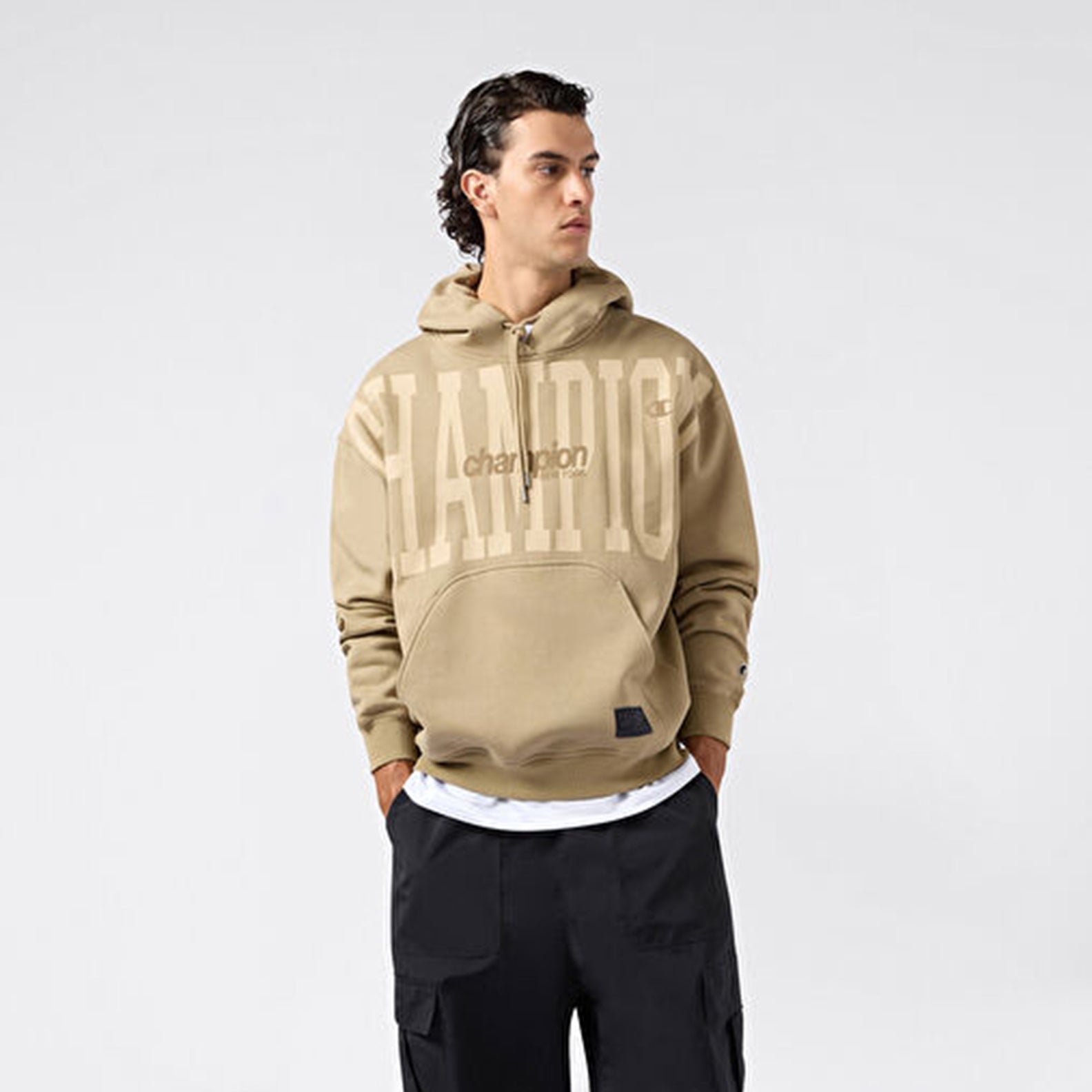 URBAN CONTEMPORARY סווטשירט