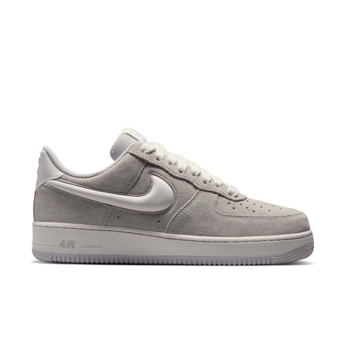 Air Force 1 '07 LV8 סניקרס