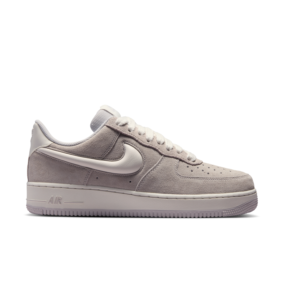Air Force 1 '07 LV8 סניקרס