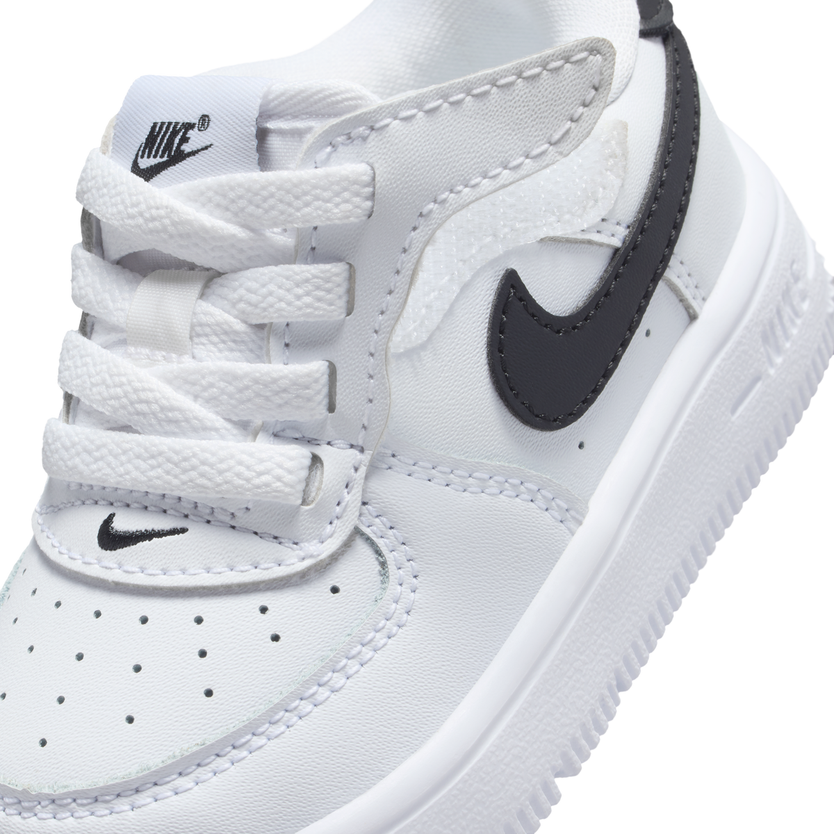 Force 1 Low EasyOn סניקרס