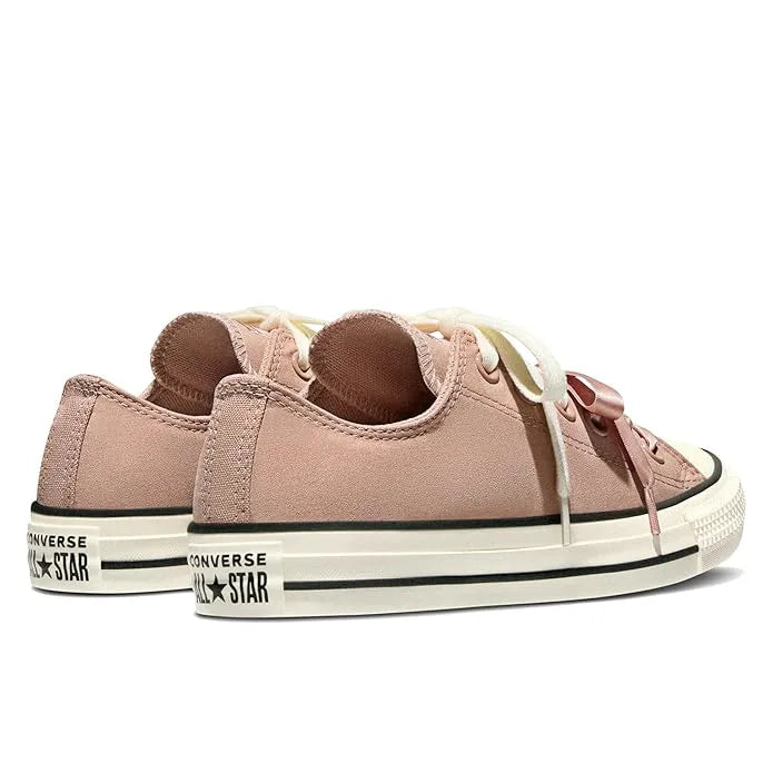 Chuck Taylor סניקרס