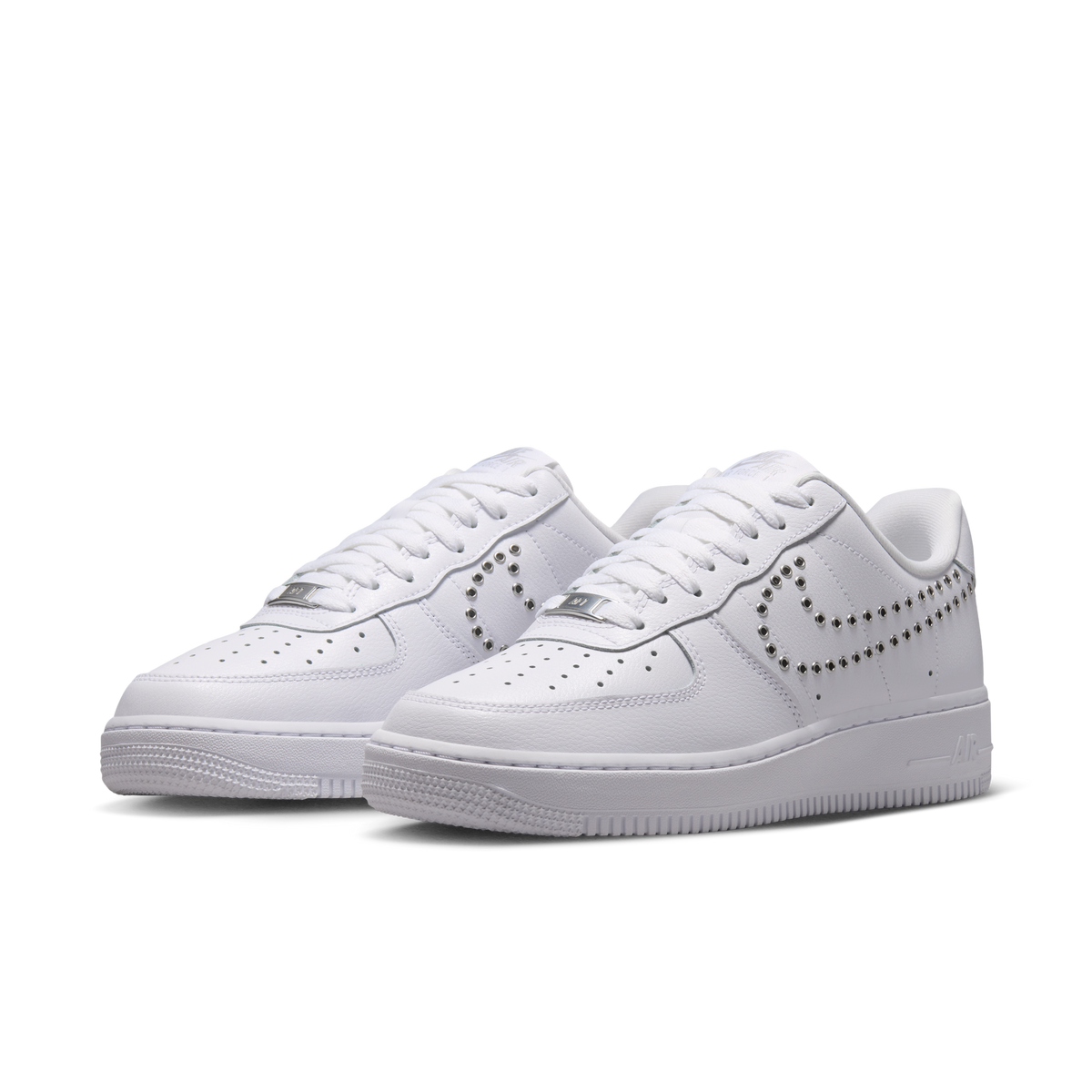 AIR FORCE 1 '07 LV8 סניקרס