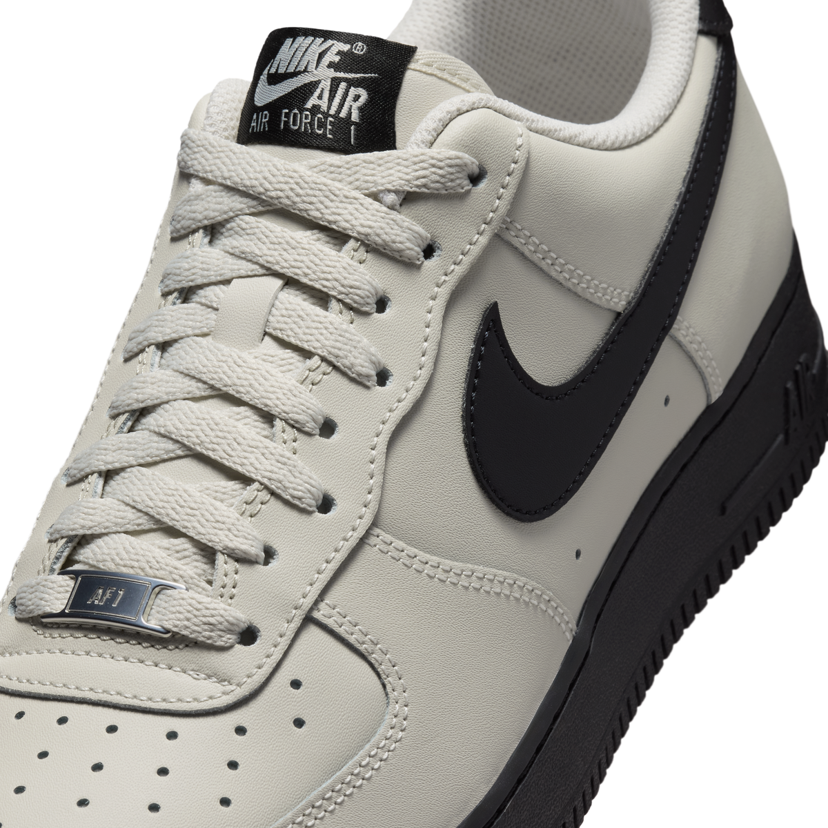 Air Force 1 סניקרס