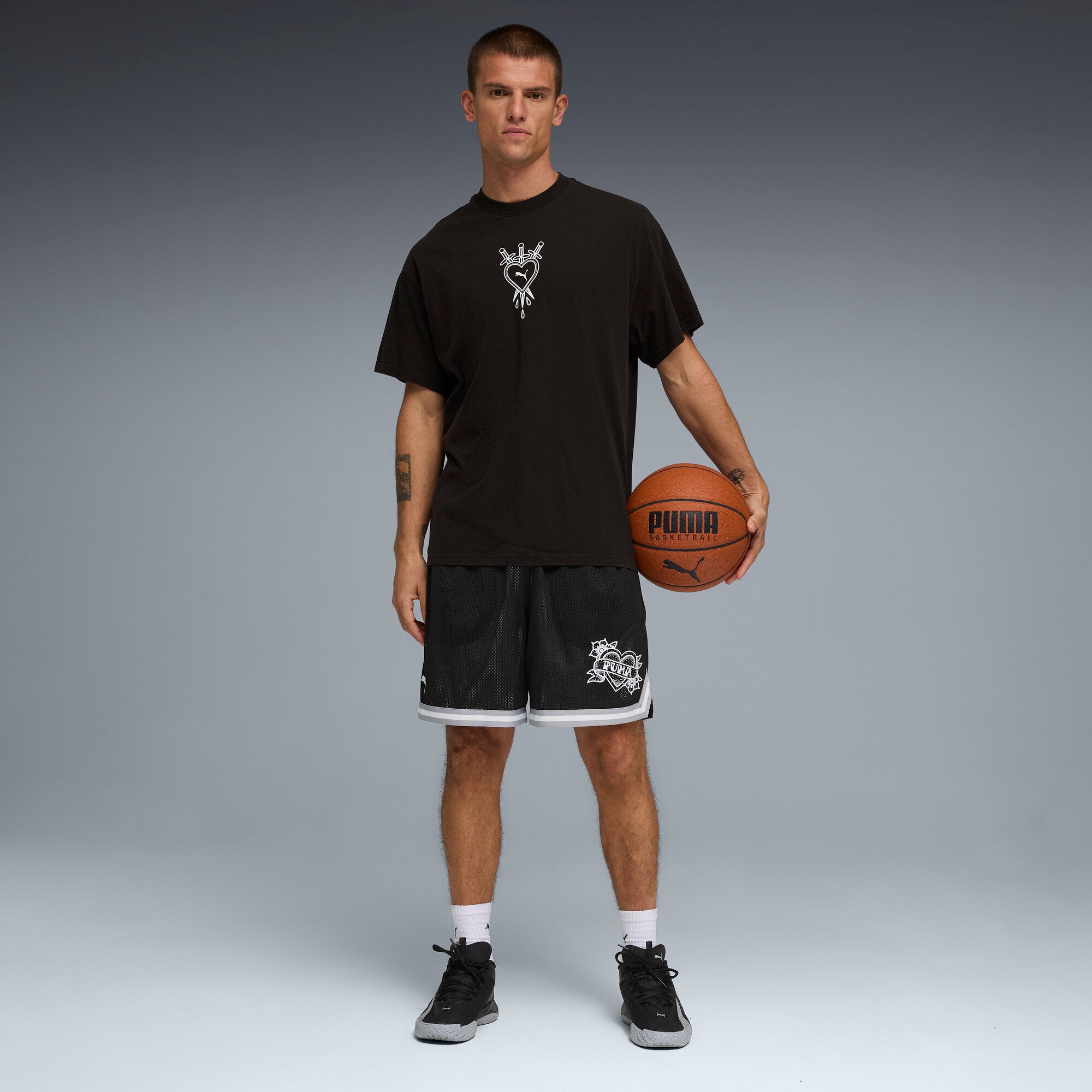 SWISH טי שירט מפתח עגול
