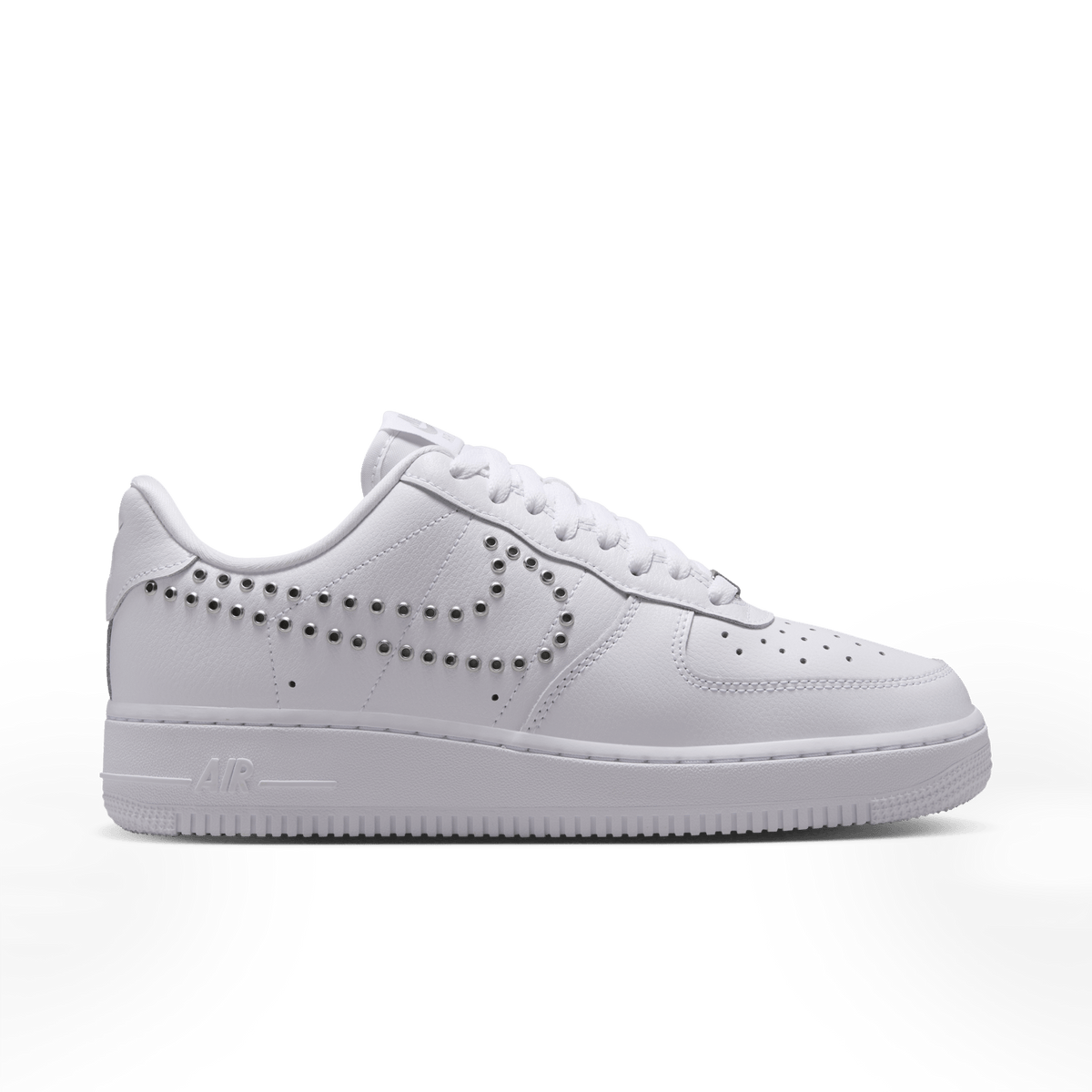 AIR FORCE 1 '07 LV8 סניקרס