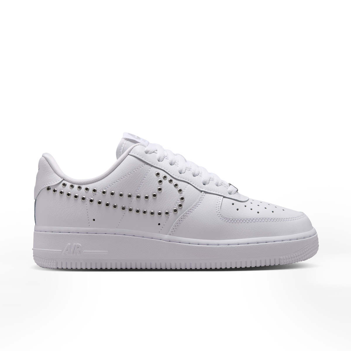 AIR FORCE 1 '07 LV8 סניקרס
