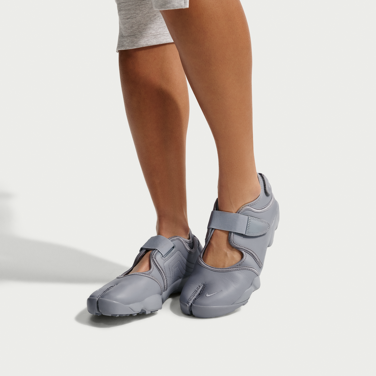 AIR RIFT סניקרס