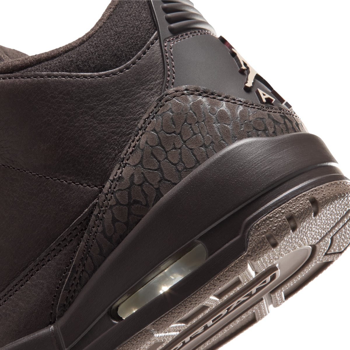 AIR JORDAN 3 סניקרס