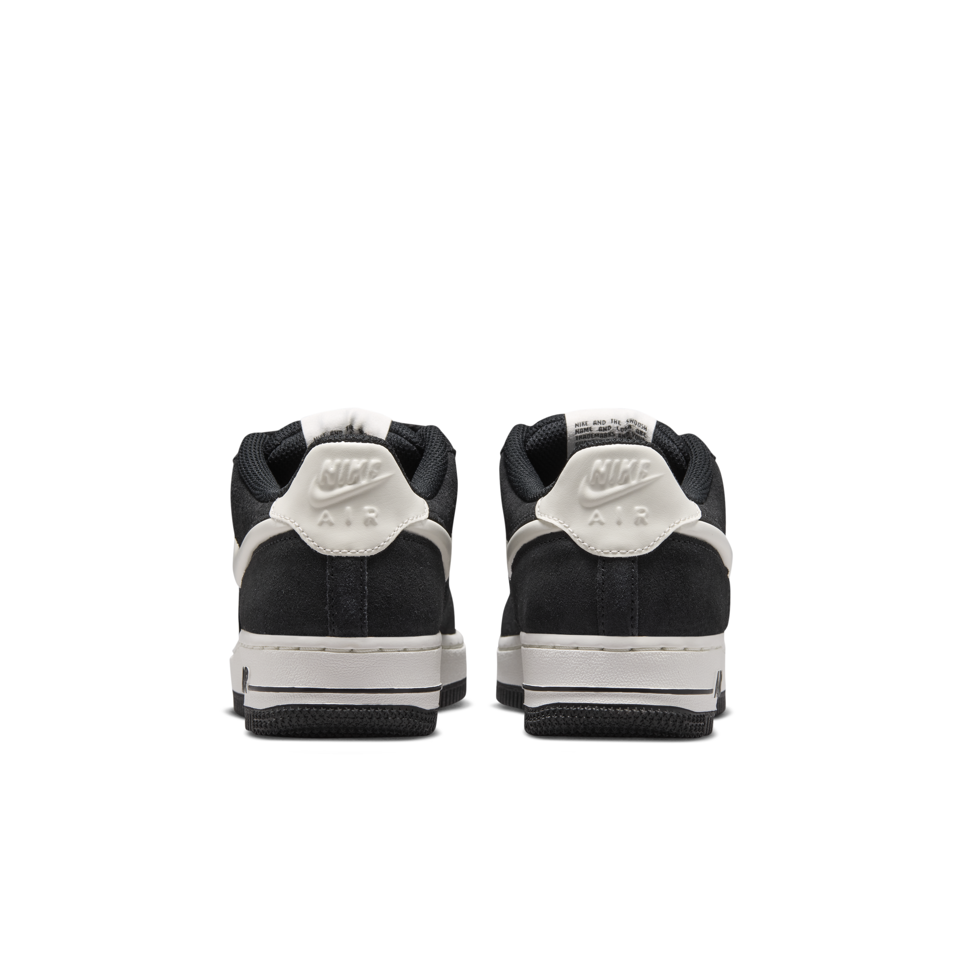 Air Force 1 LV8 סניקרס