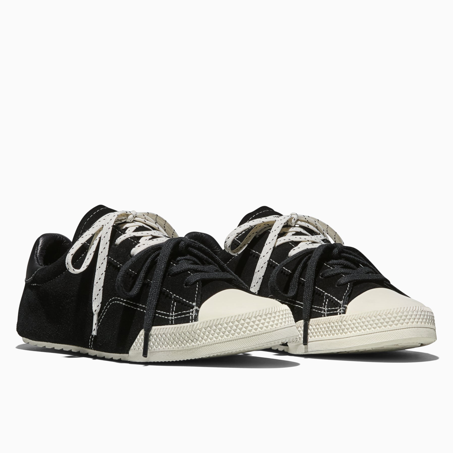 CHUCK TAYLOR LO סניקרס