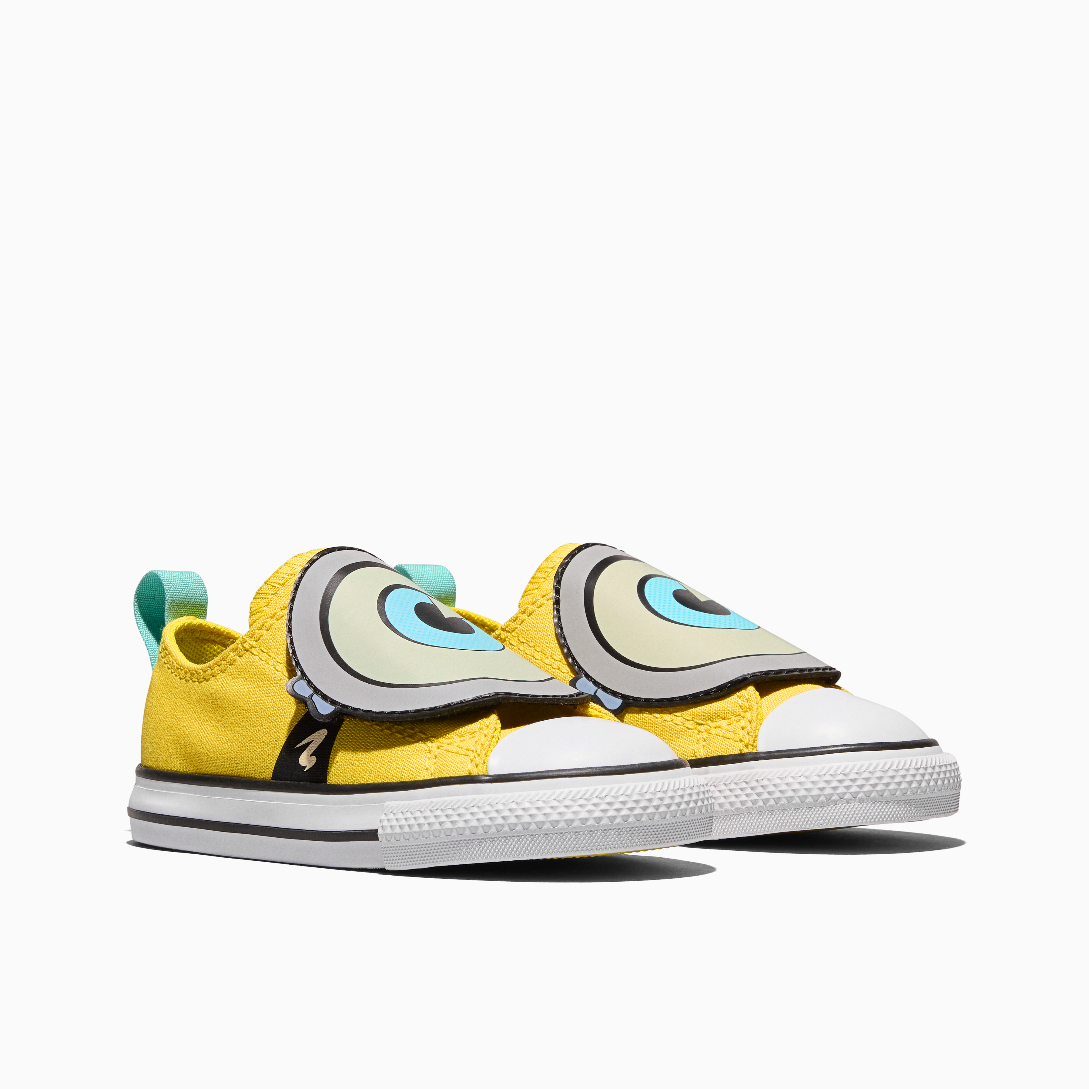 Chuck Taylor All Star One Strap   MINIONS סניקרס