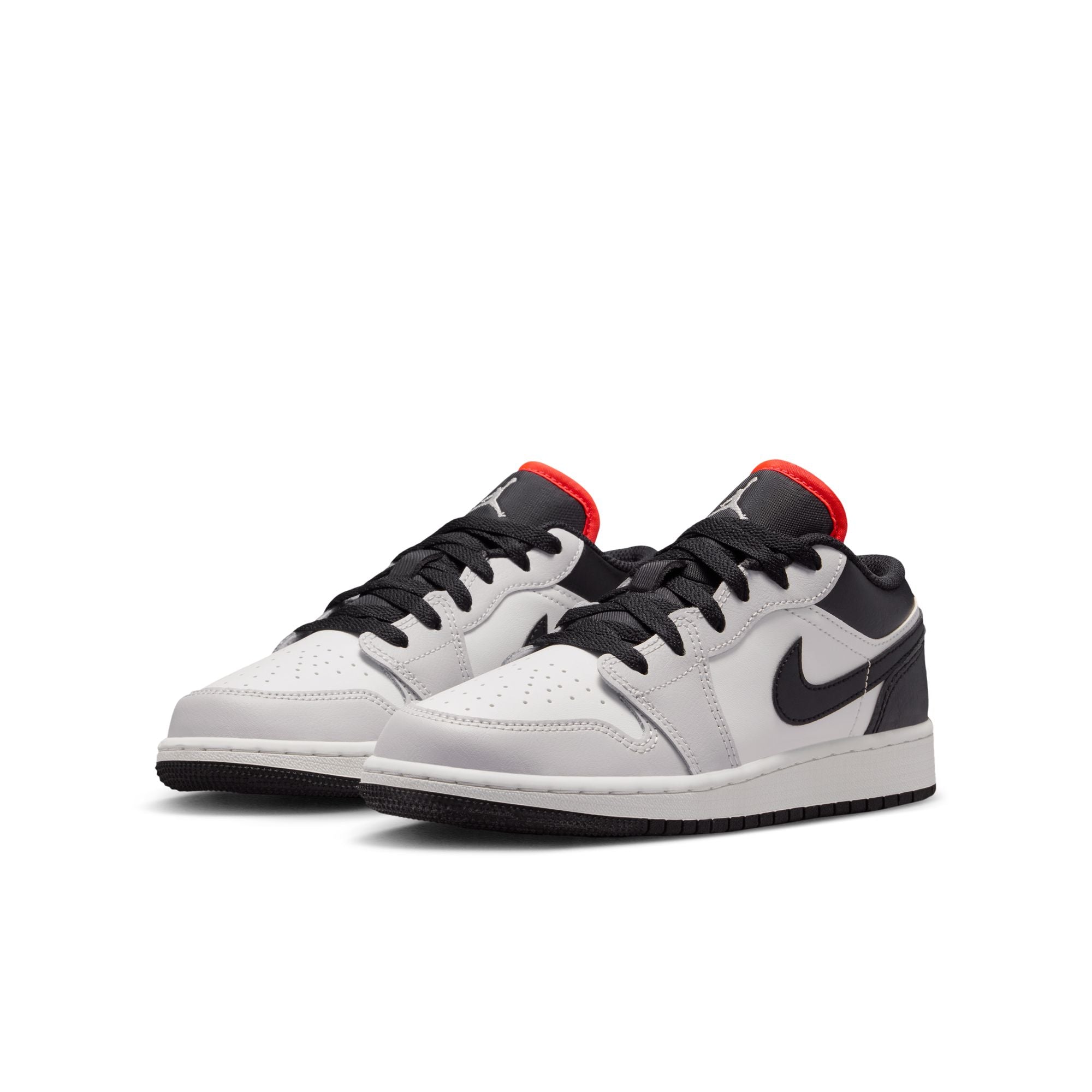 AIR JORDAN 1 LOW סניקרס