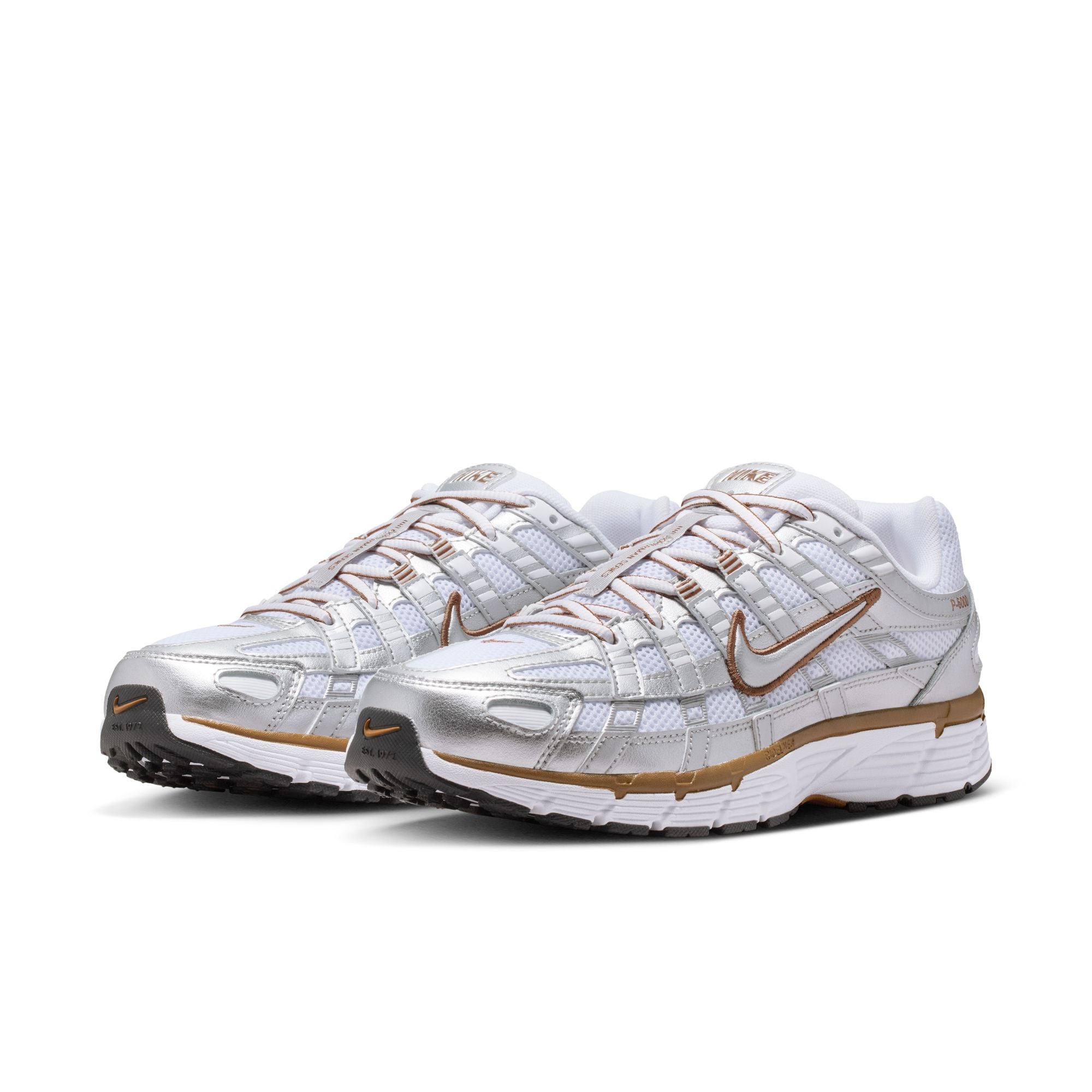 NIKE P6000 סניקרס