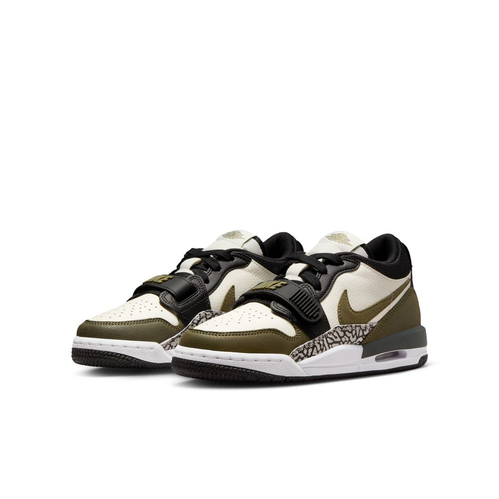 AIR JORDAN LEGACY 312 LOW סניקרס