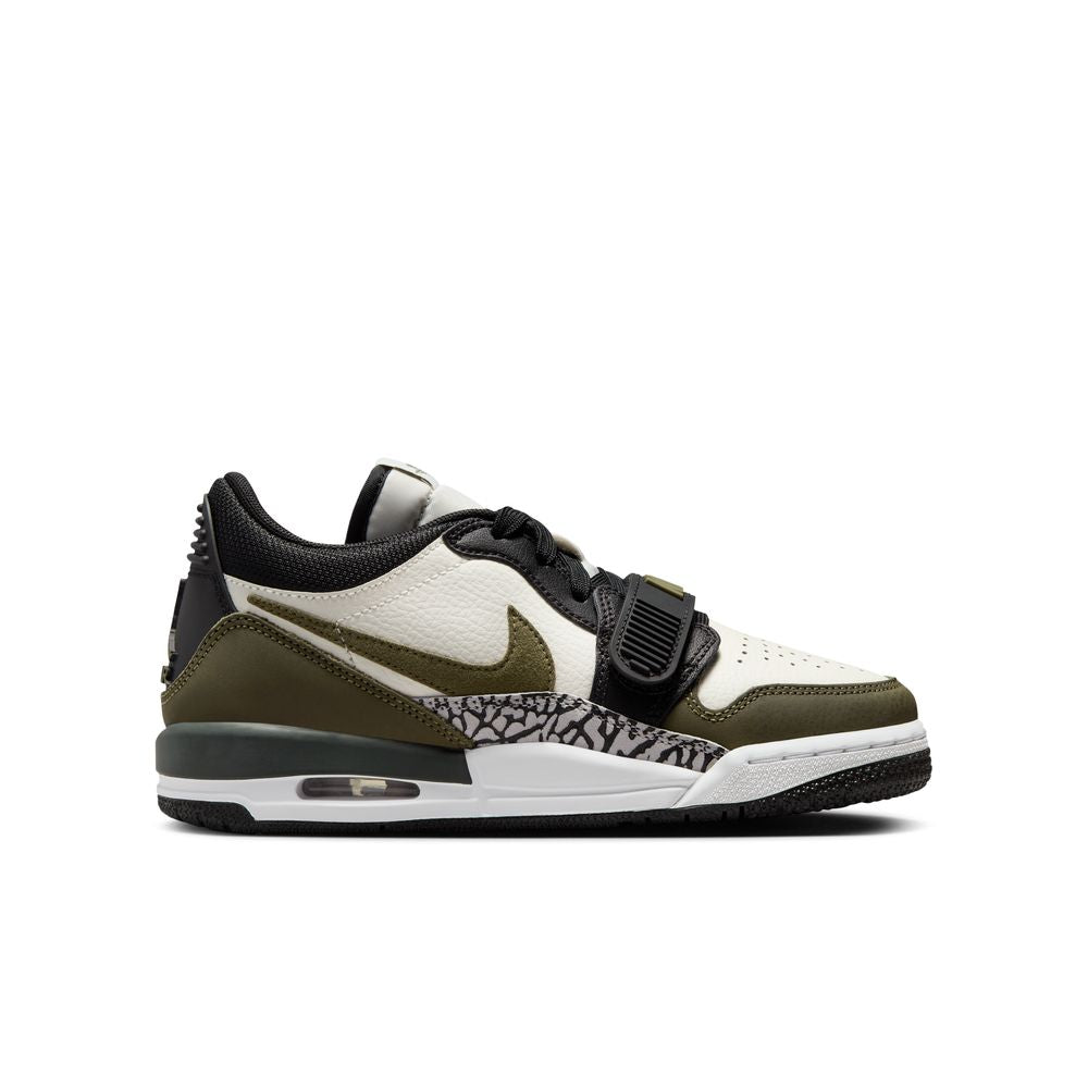 AIR JORDAN LEGACY 312 LOW סניקרס