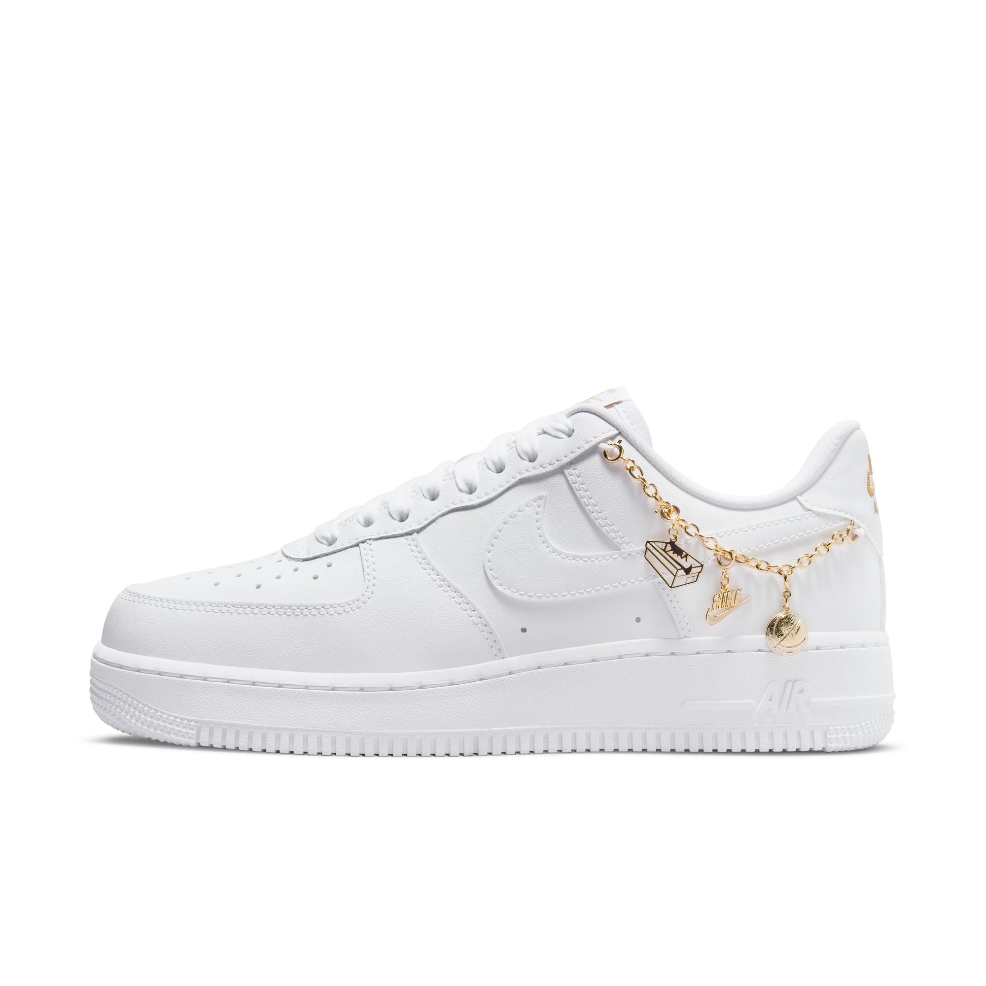 AIR FORCE 1 '07 LX סניקרס