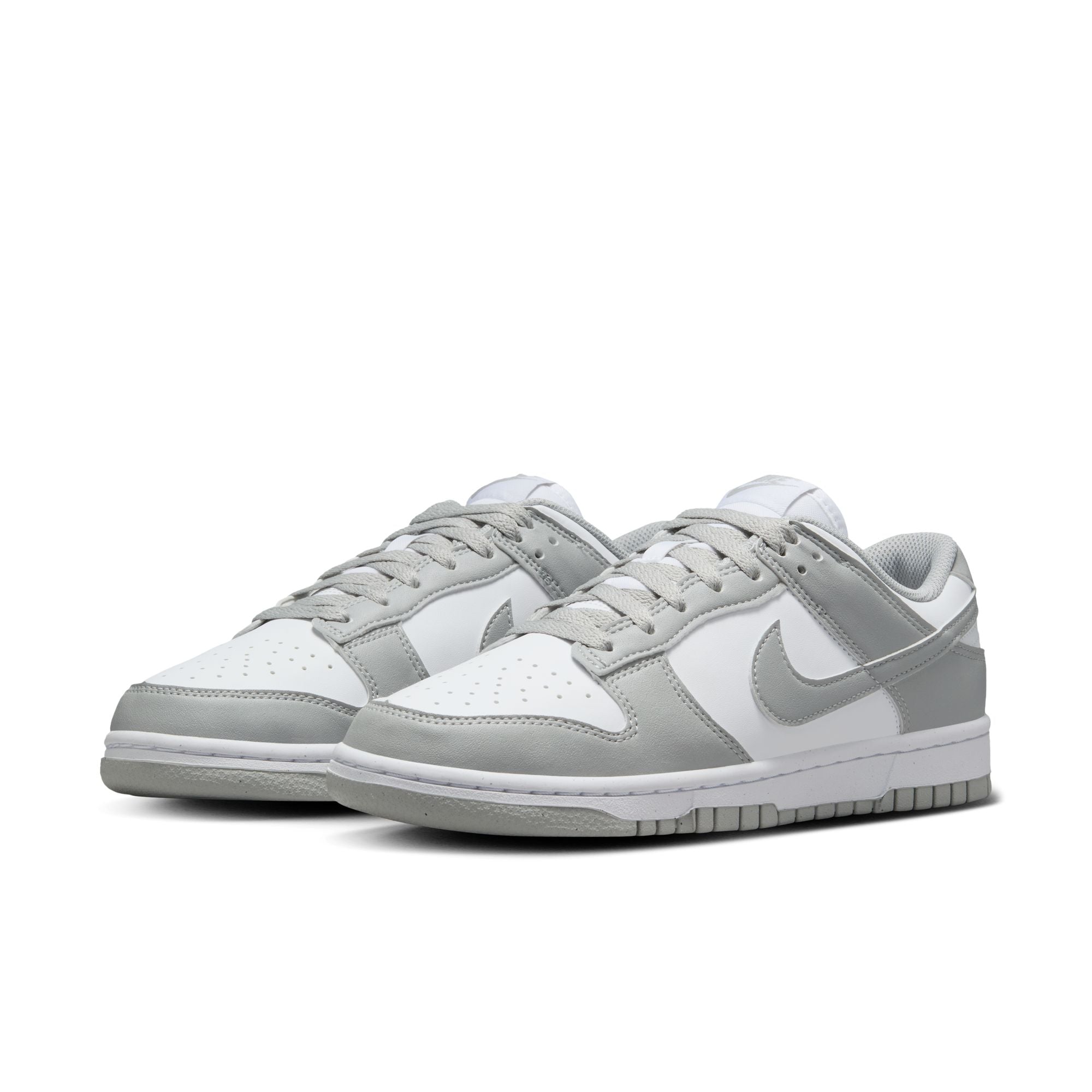 W NIKE DUNK LOW NEXT NATURE סניקרס