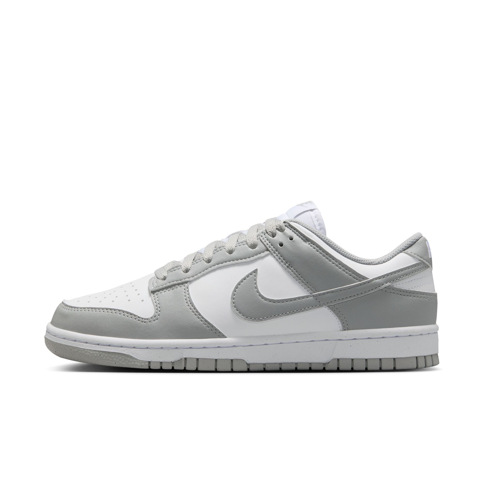 W NIKE DUNK LOW NEXT NATURE סניקרס