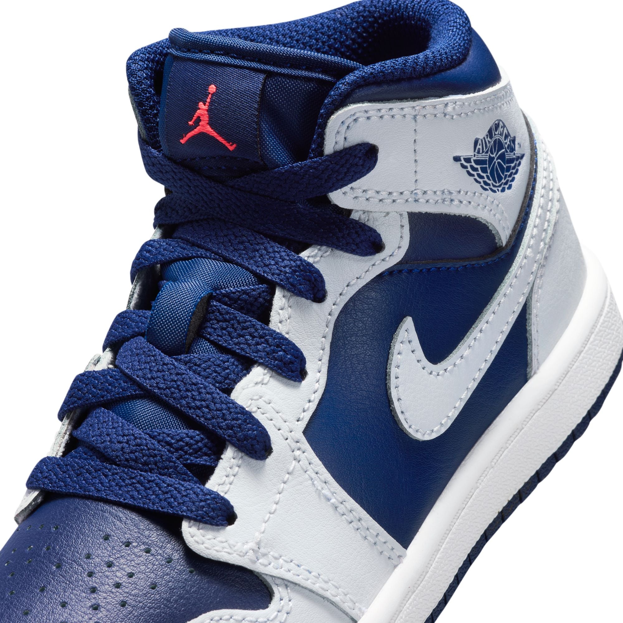 JORDAN 1 MID סניקרס