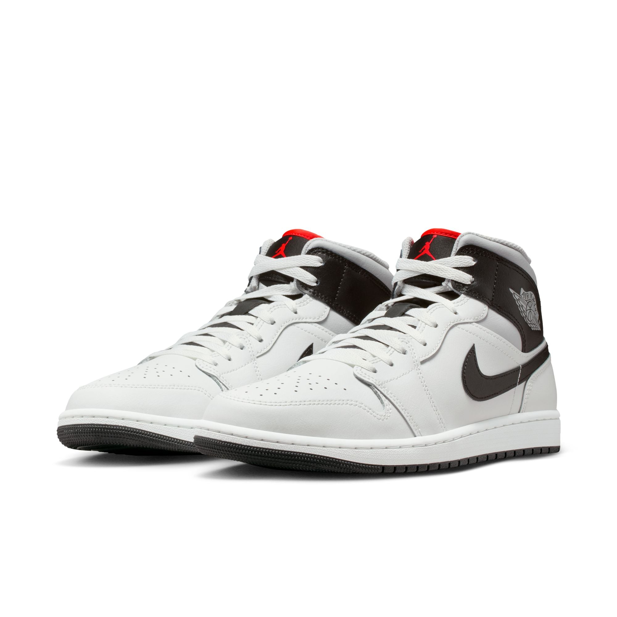 AIR JORDAN 1 MID סניקרס