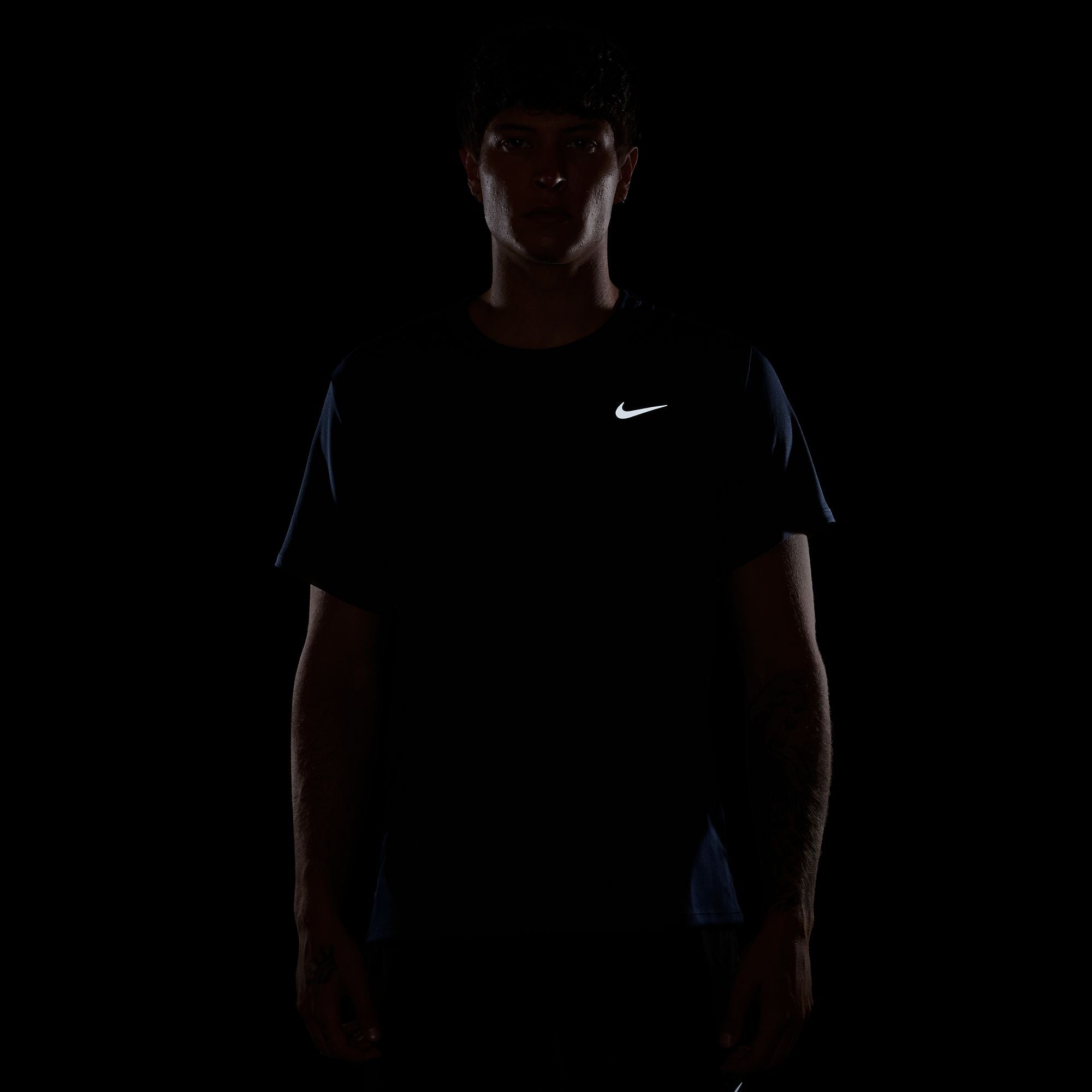 DRI-FIT UV MILER חולצת ריצה