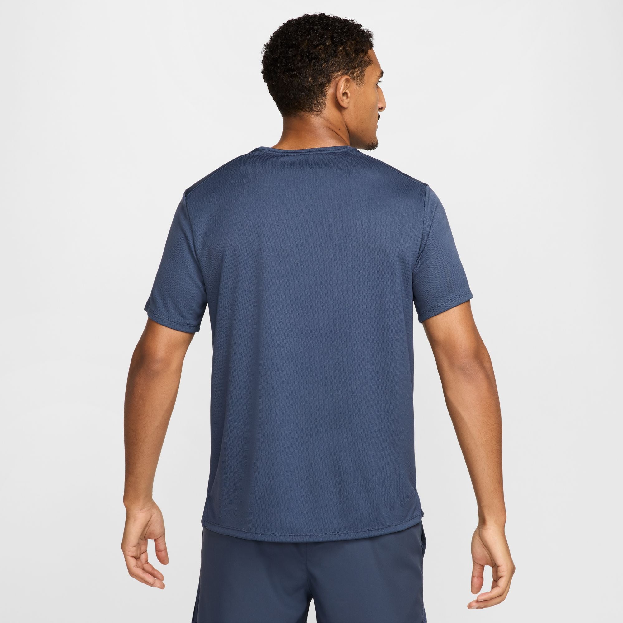 Dri-FIT UV Miler חולצת ריצה