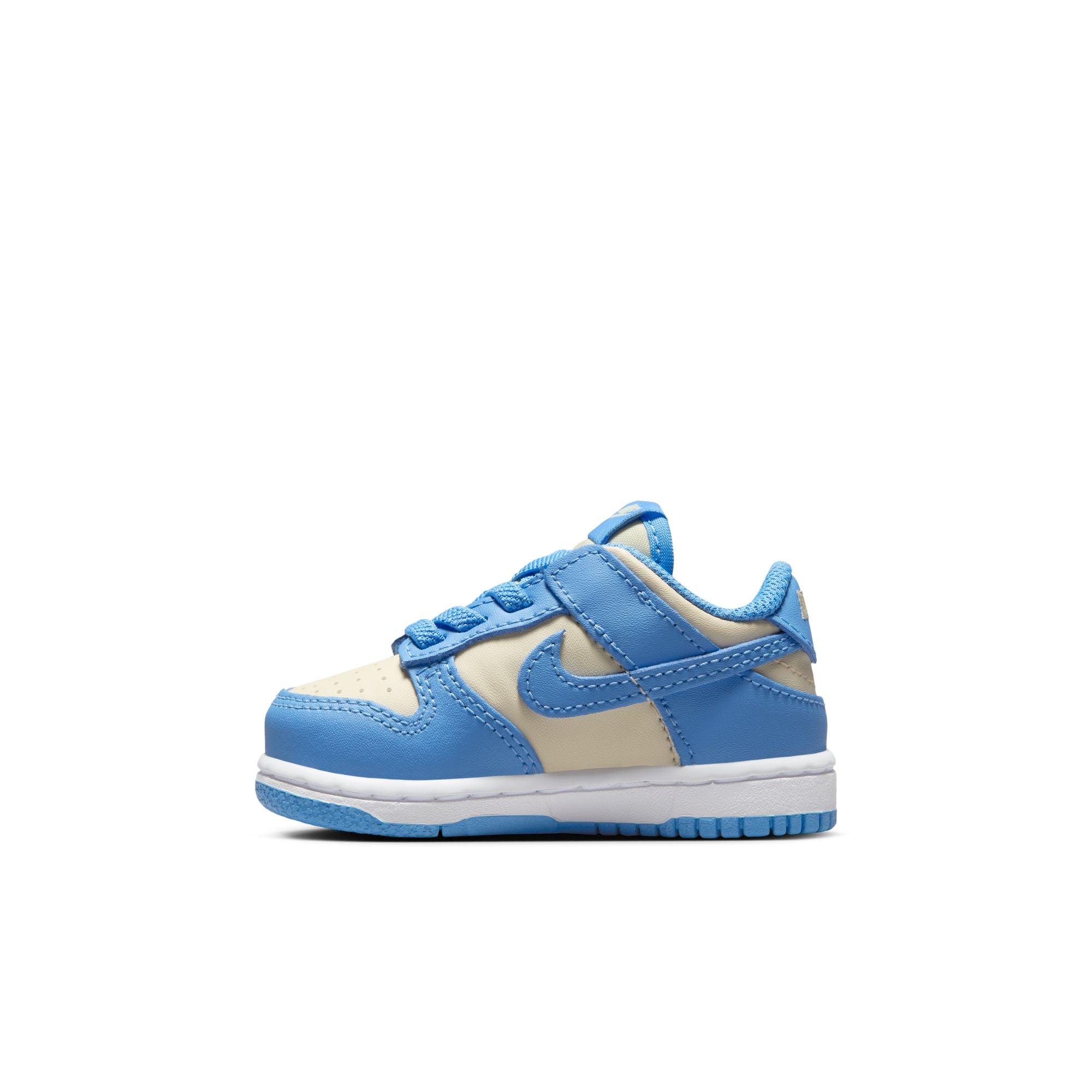 NIKE DUNK LOW סניקרס