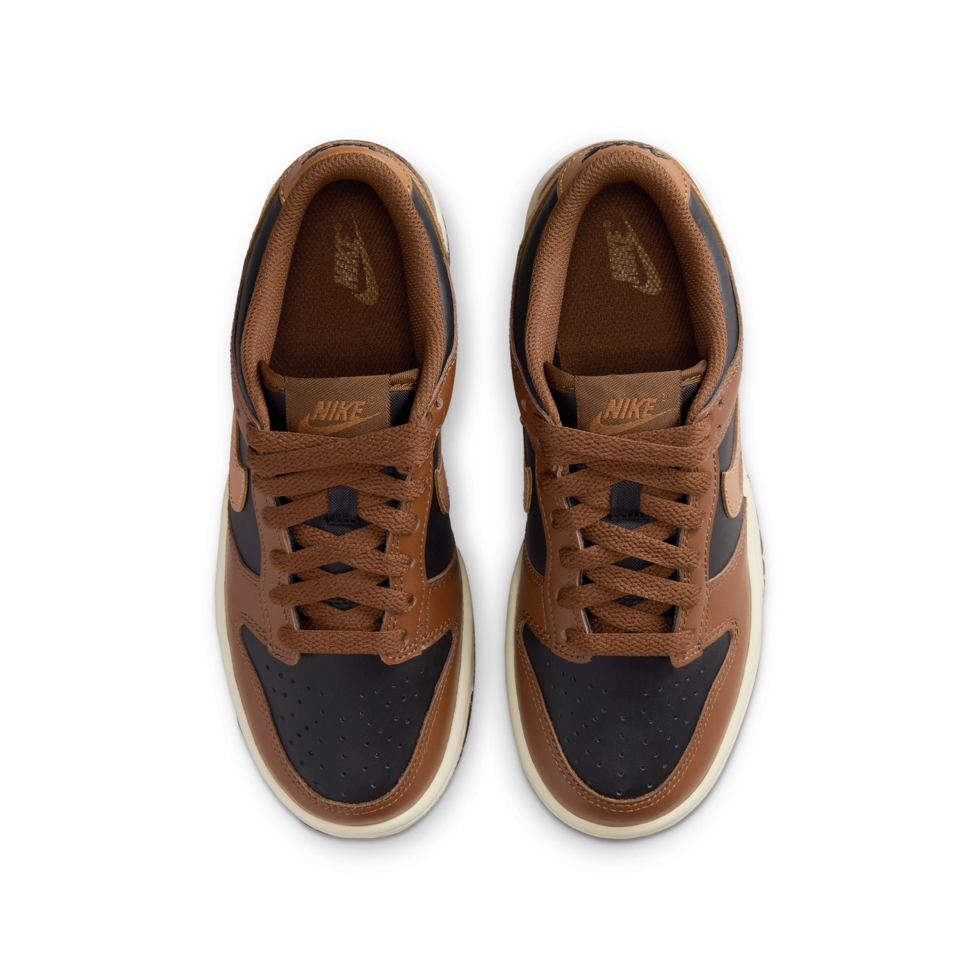 NIKE DUNK LOW סניקרס