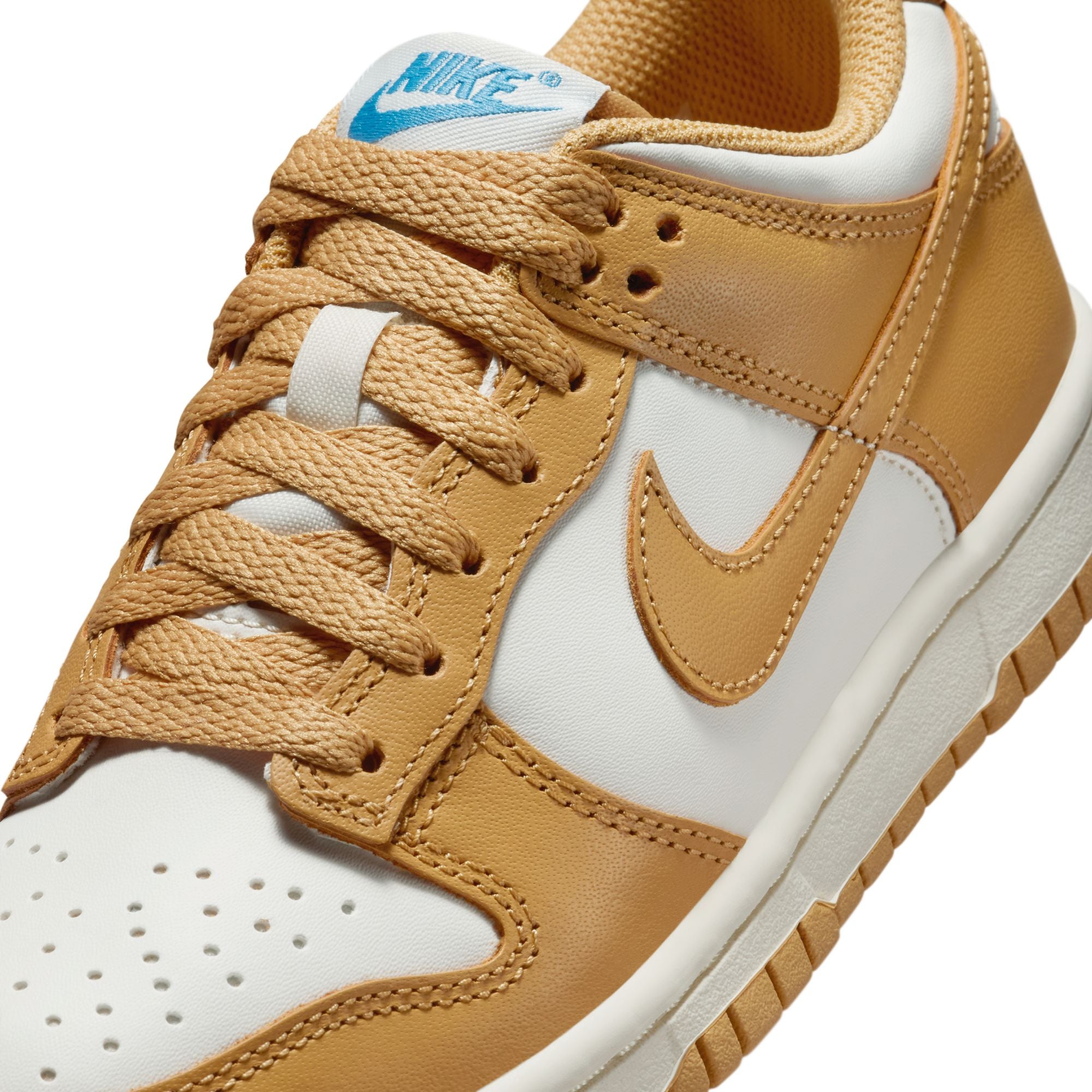 NIKE DUNK LOW סניקרס