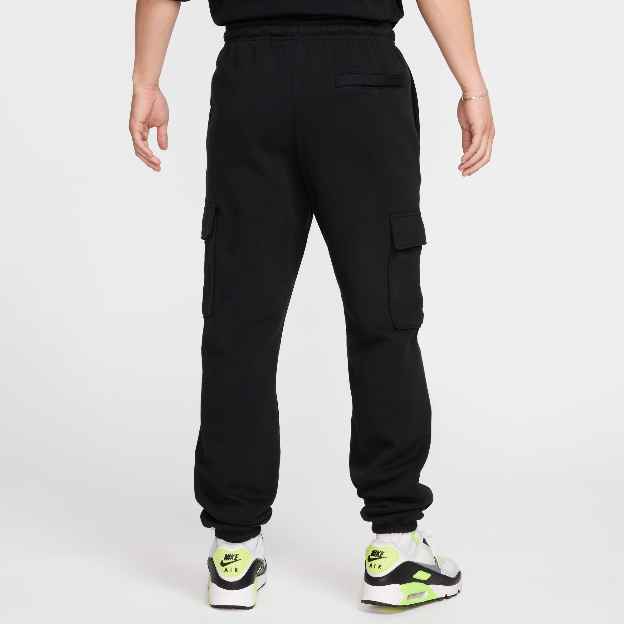 NIKE CLUB CARGO מכנסיים