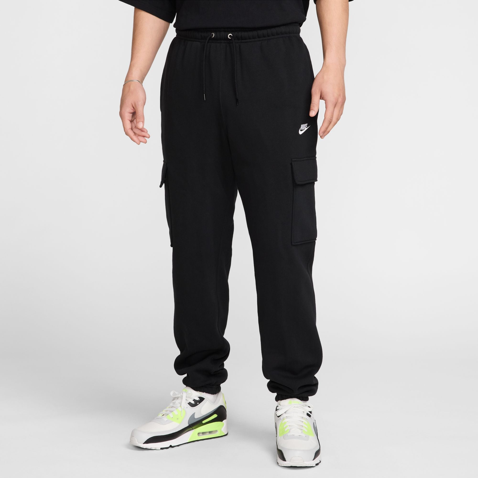 NIKE CLUB CARGO מכנסיים