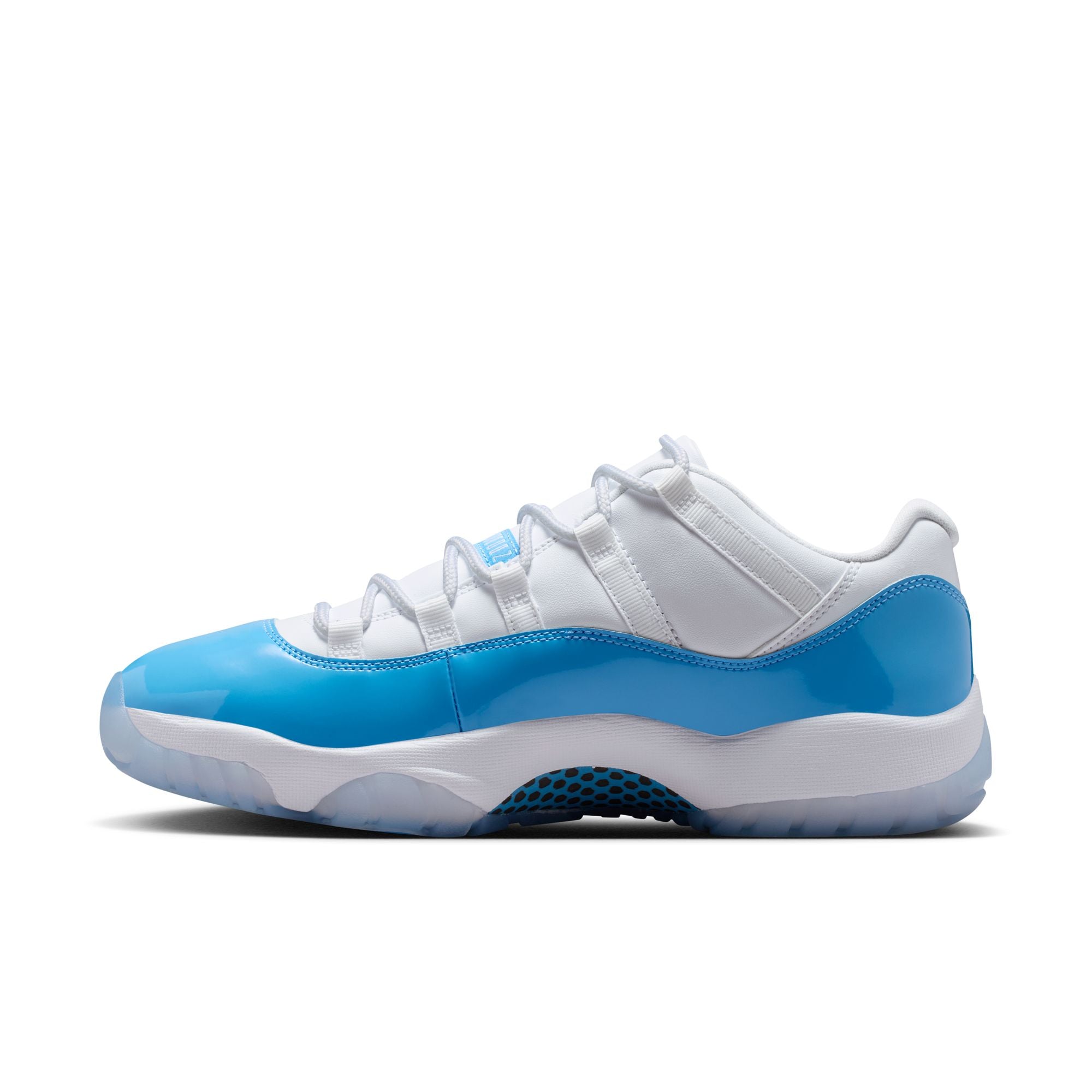 AIR JORDAN 11 RETRO LOW סניקרס