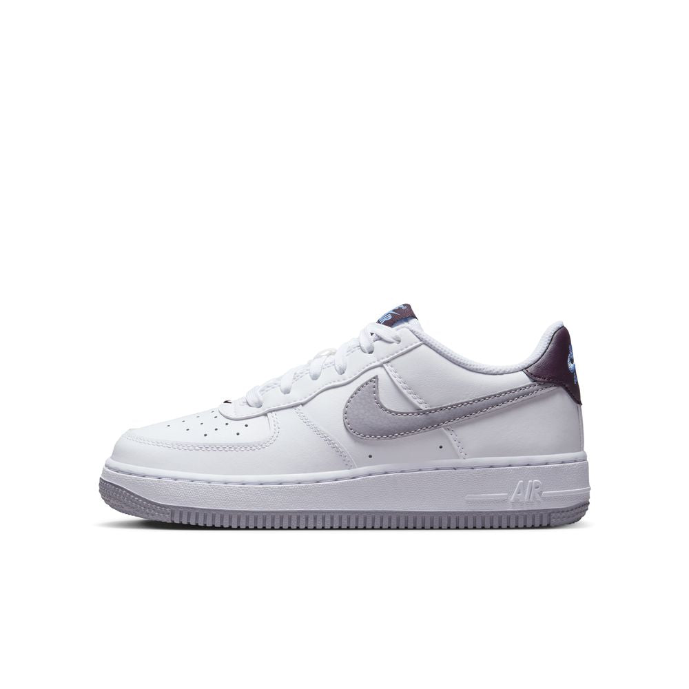 Air Force 1 סניקרס