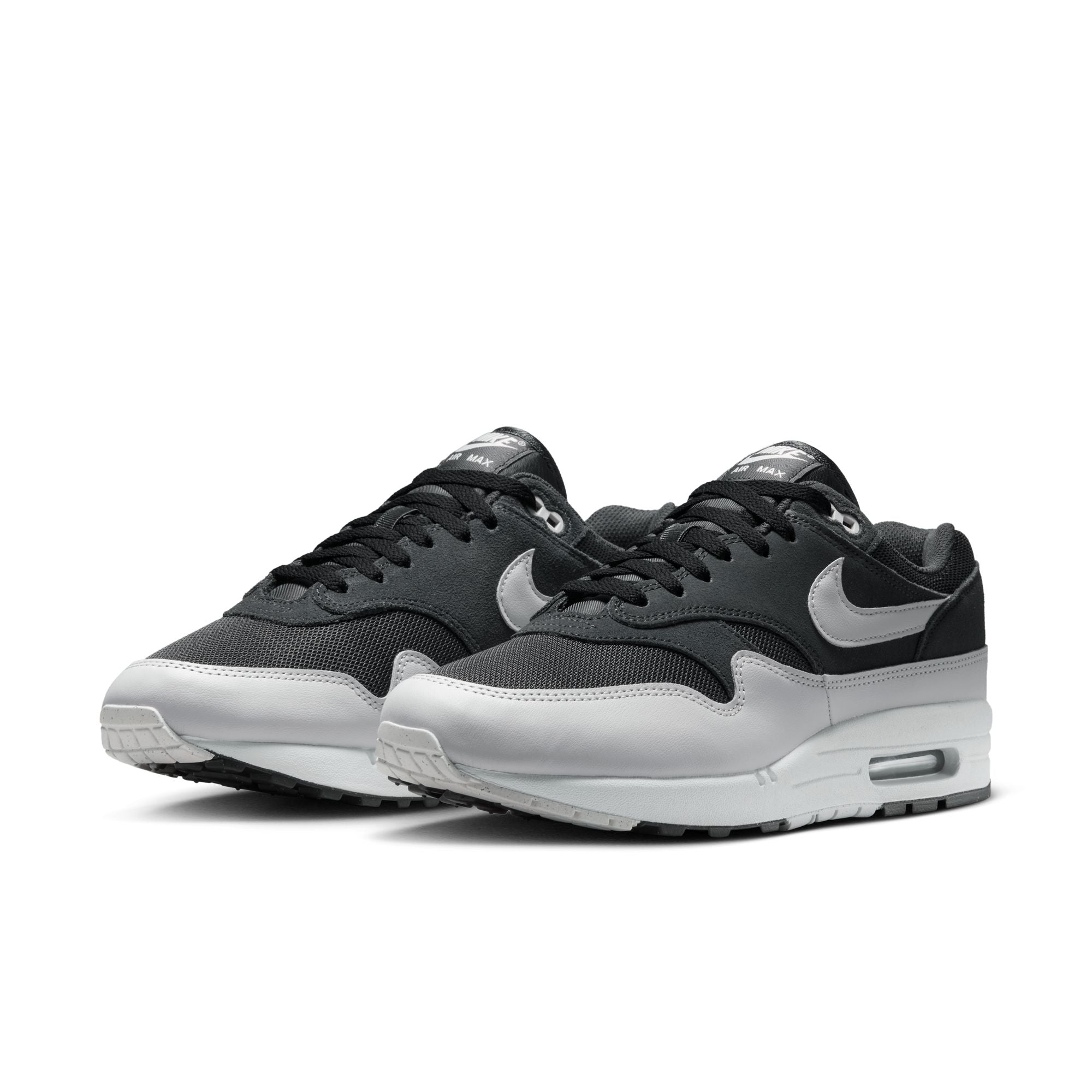 NIKE AIR MAX 1 ESS סניקרס