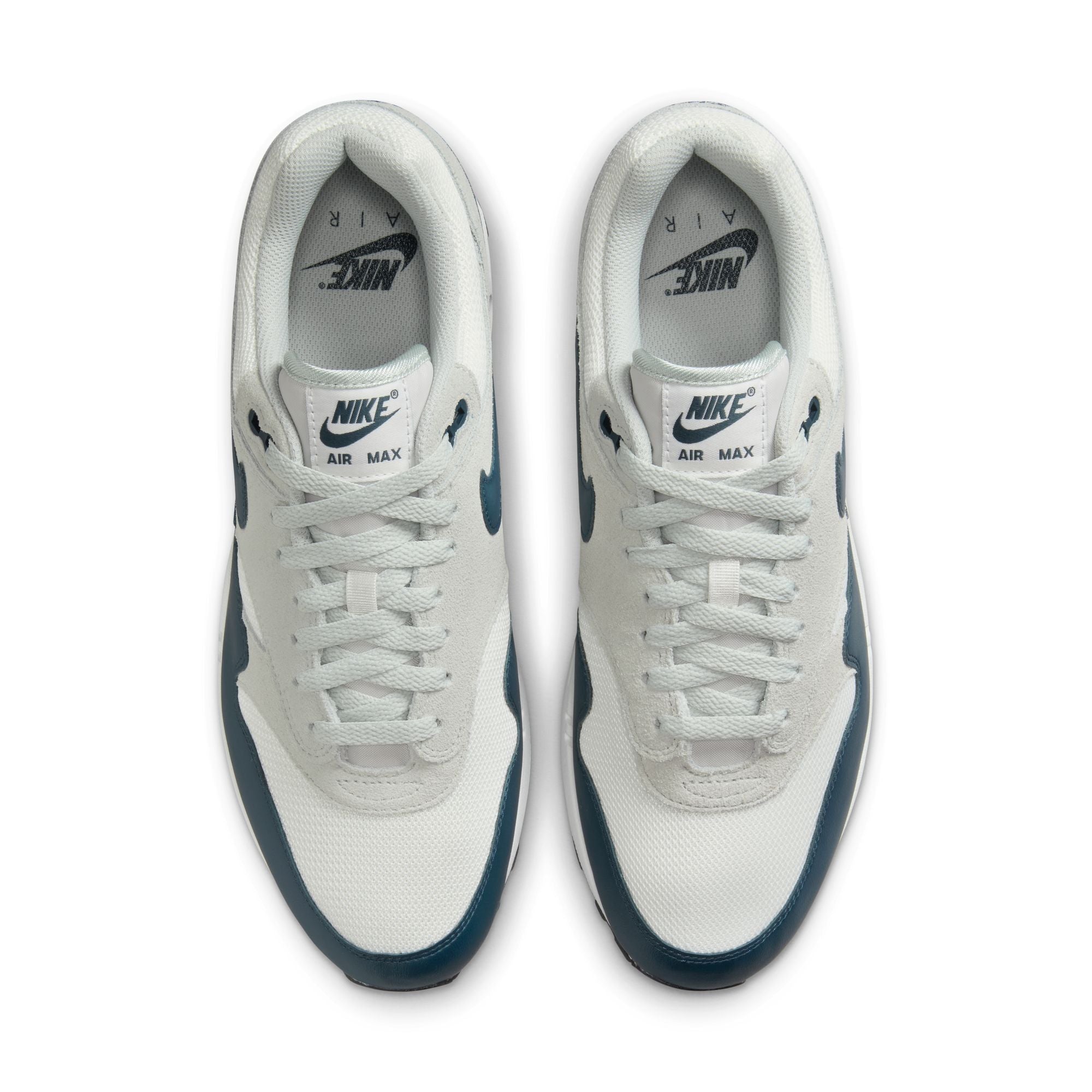 NIKE AIR MAX 1 ESS סניקרס