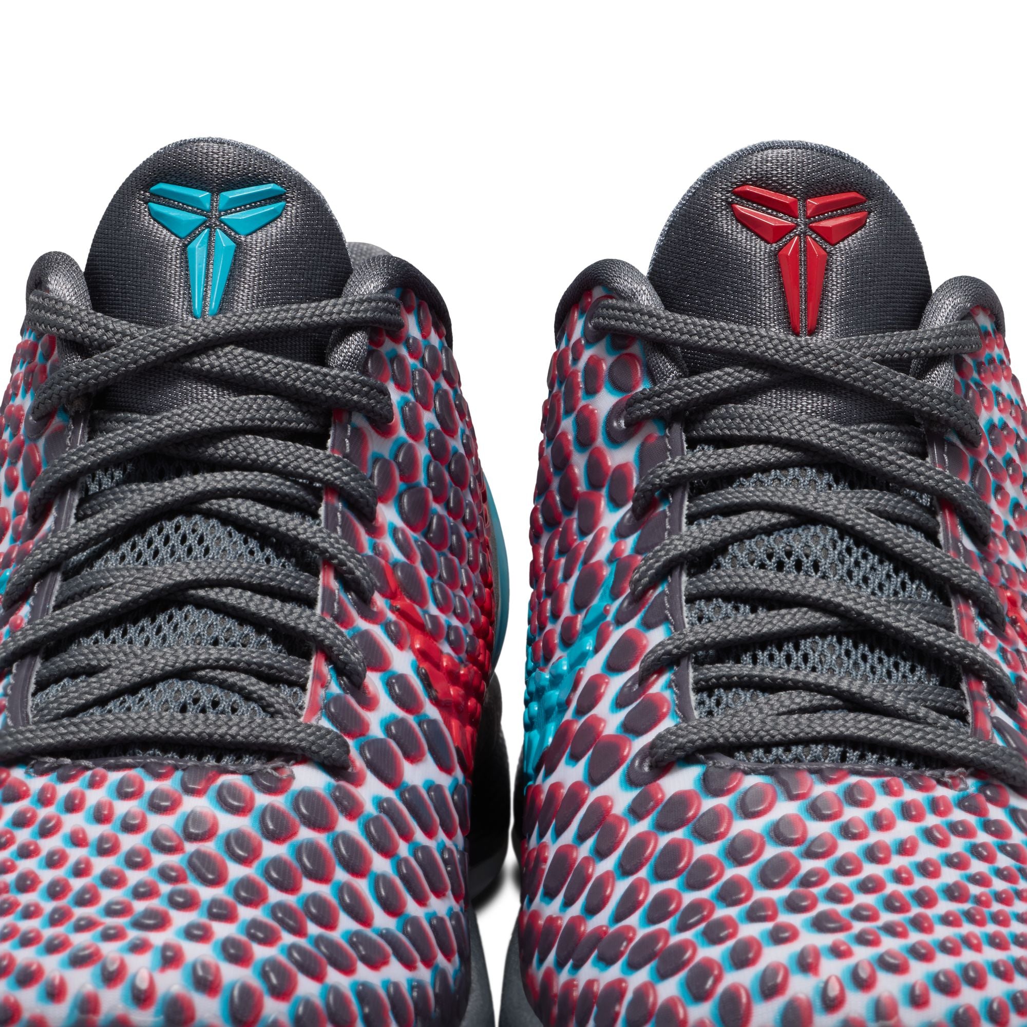 KOBE VI נעלי כדורסל