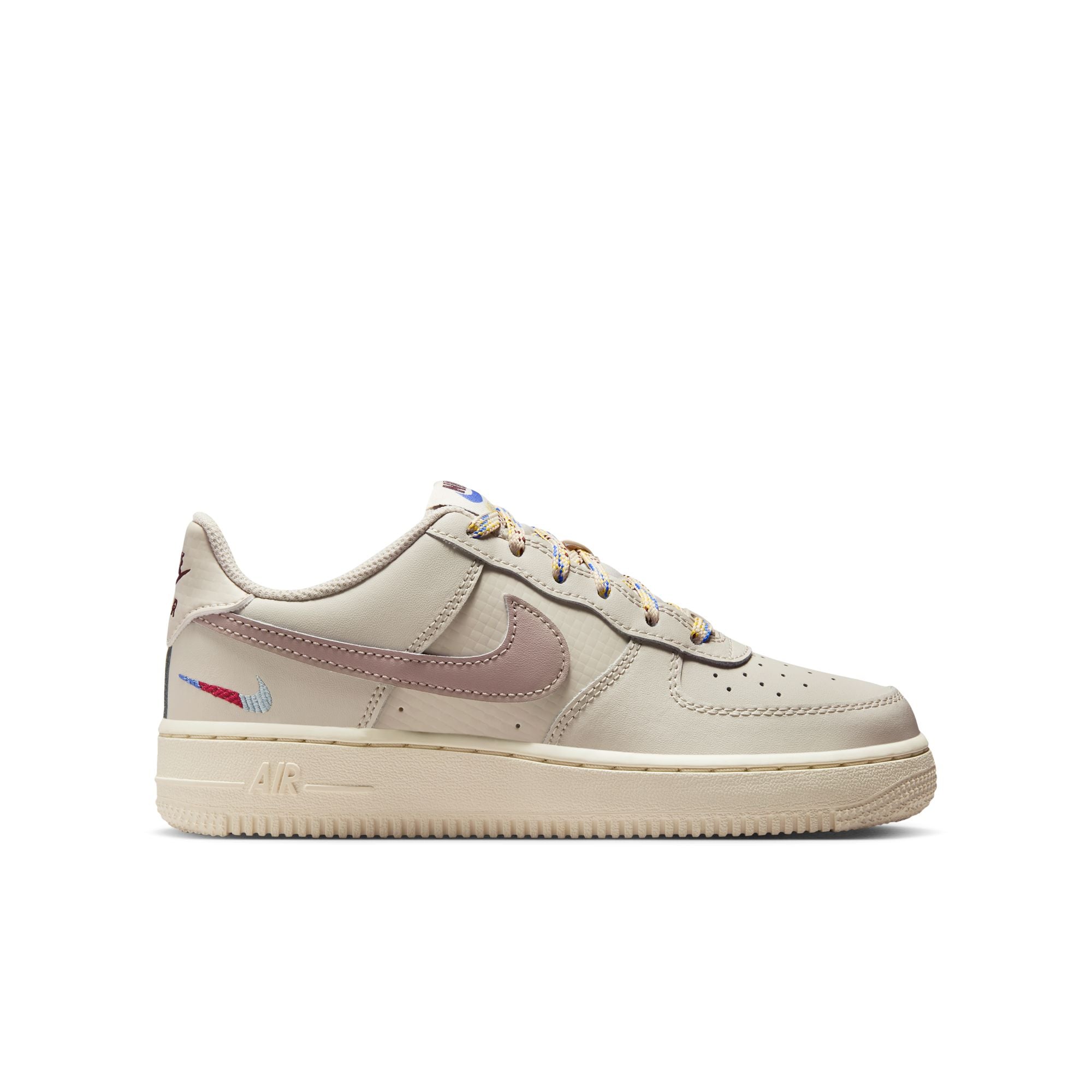 AIR FORCE 1 LV8 סניקרס