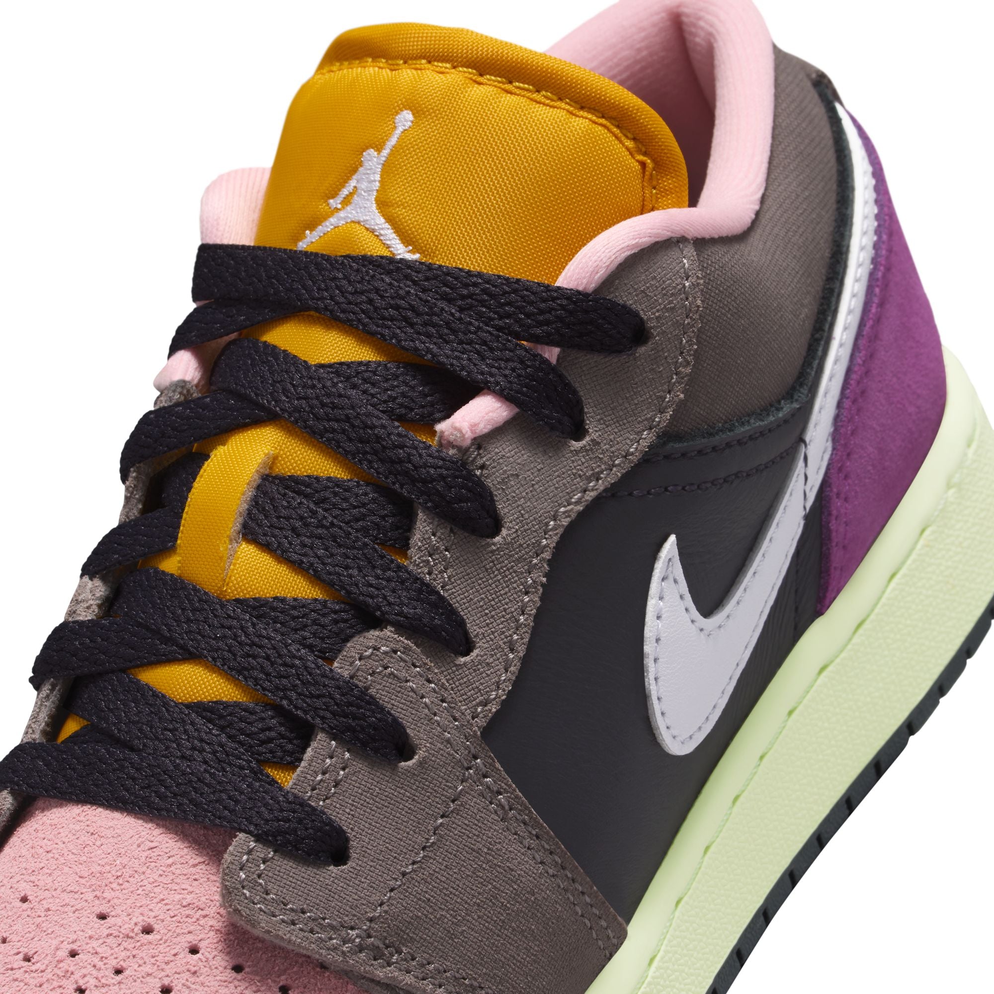 AIR JORDAN 1 LOW SE סניקרס