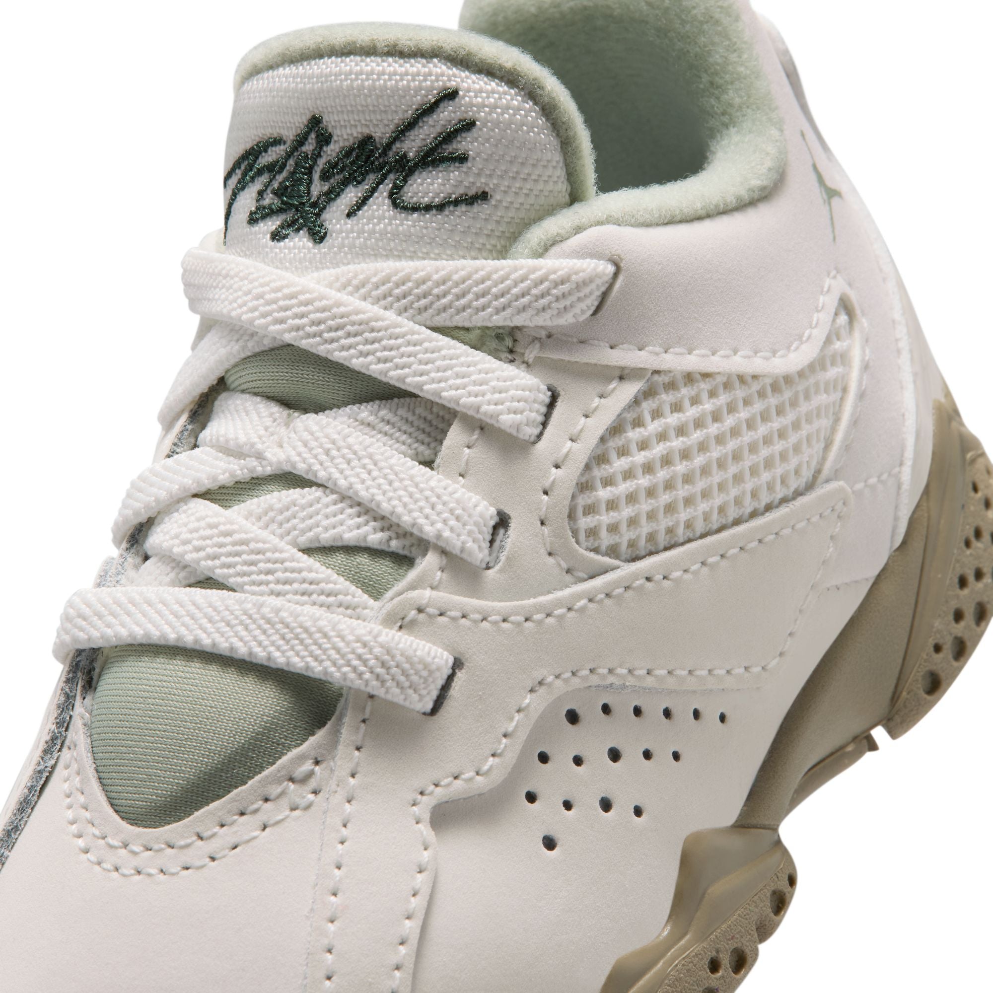 JORDAN MVP 92 סניקרס