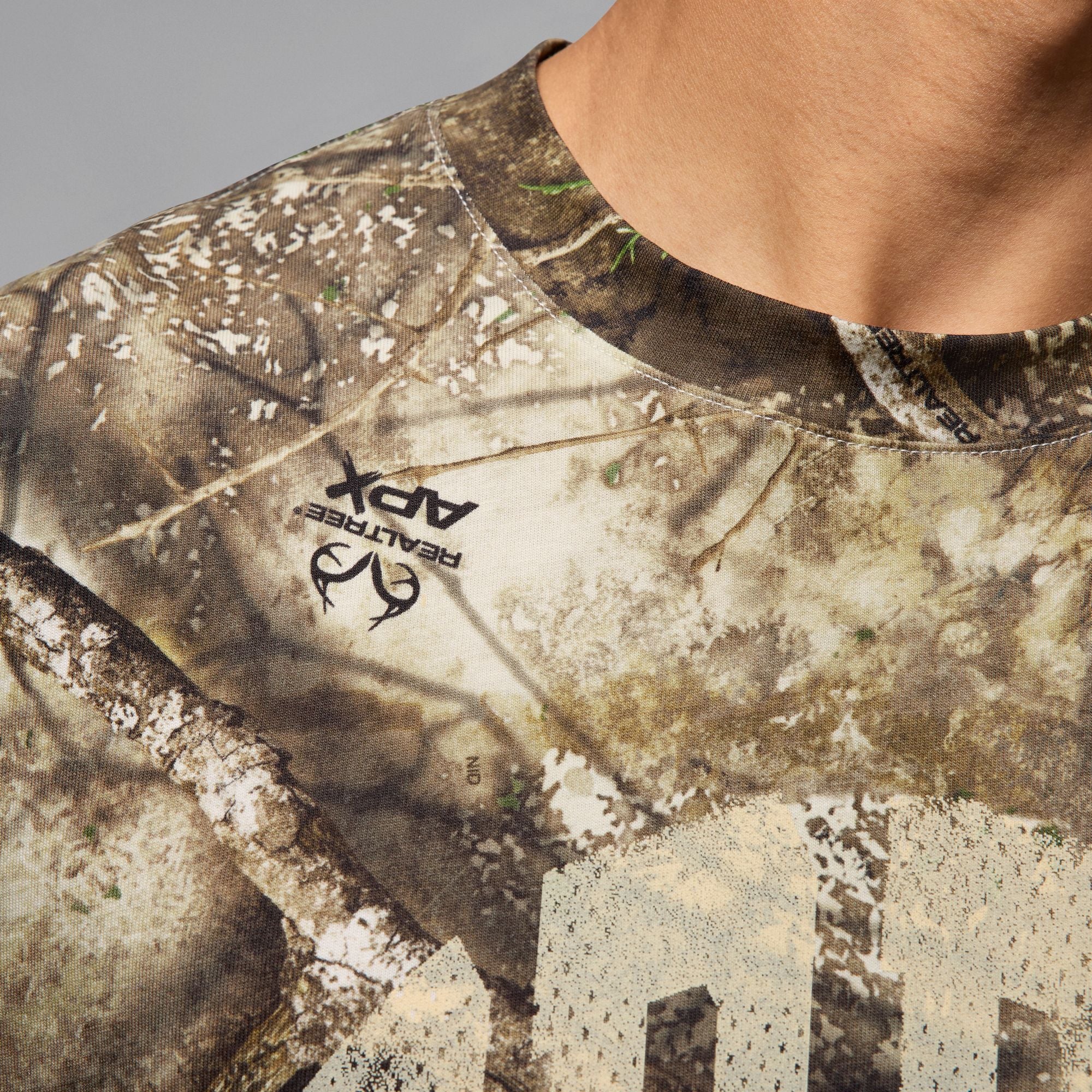 JORDAN REALTREE חולצת טי