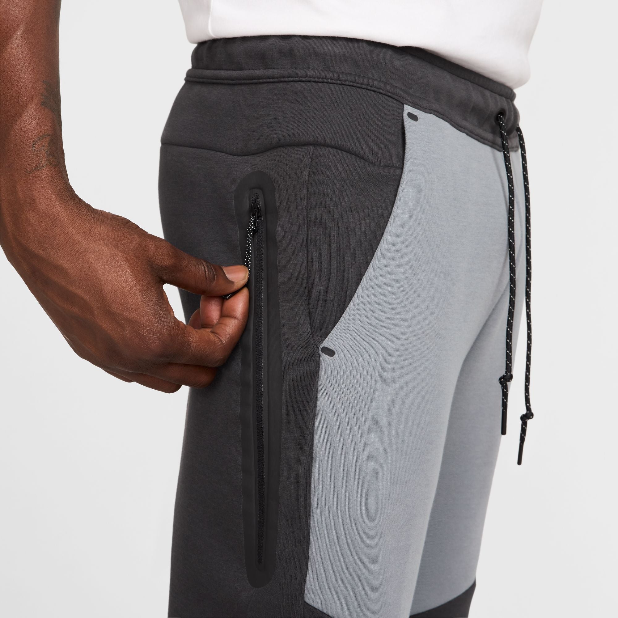 TECH FLEECE מכנסיים