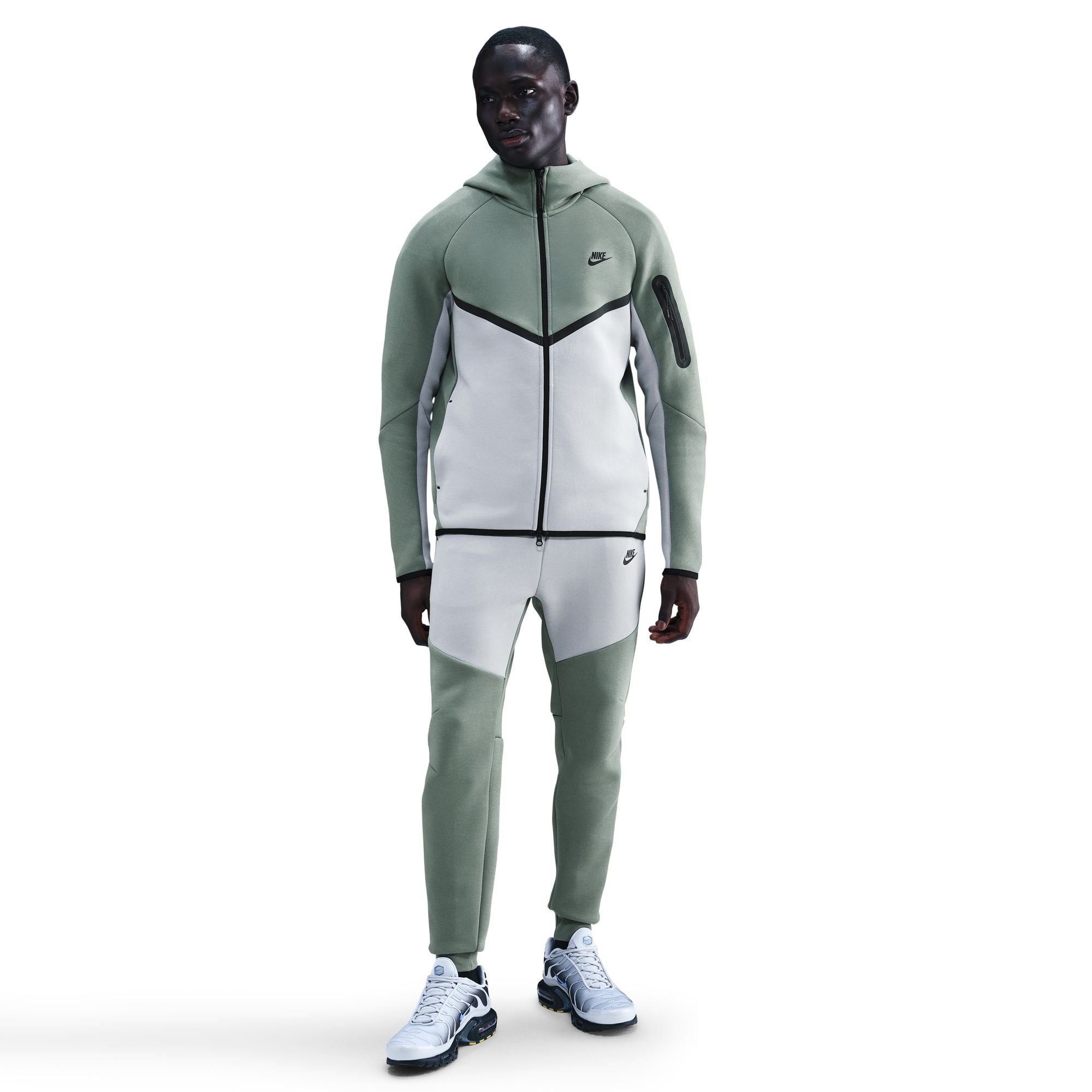 NIKE TECH FLEECE מכנסיים ארוכים