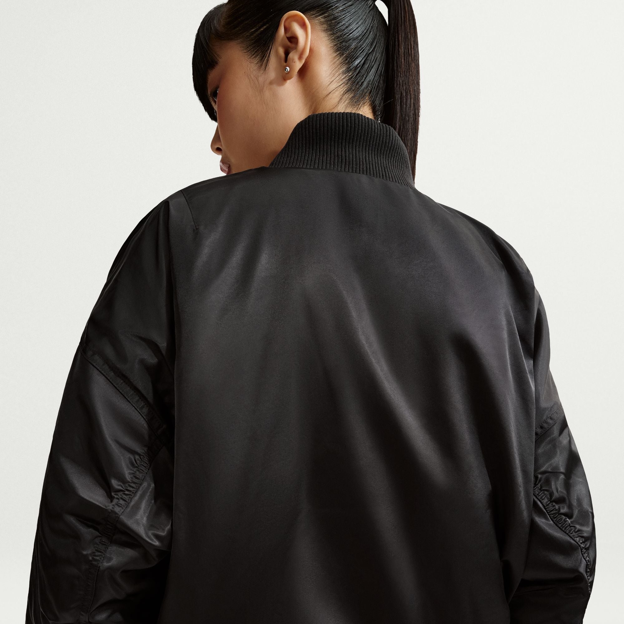 THERMA-FIT BOMBER ז'קט