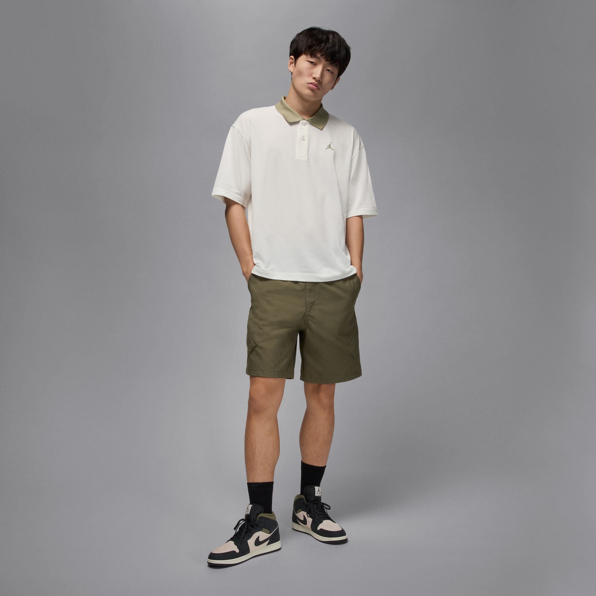 AIR JORDAN 1 LOW סניקרס