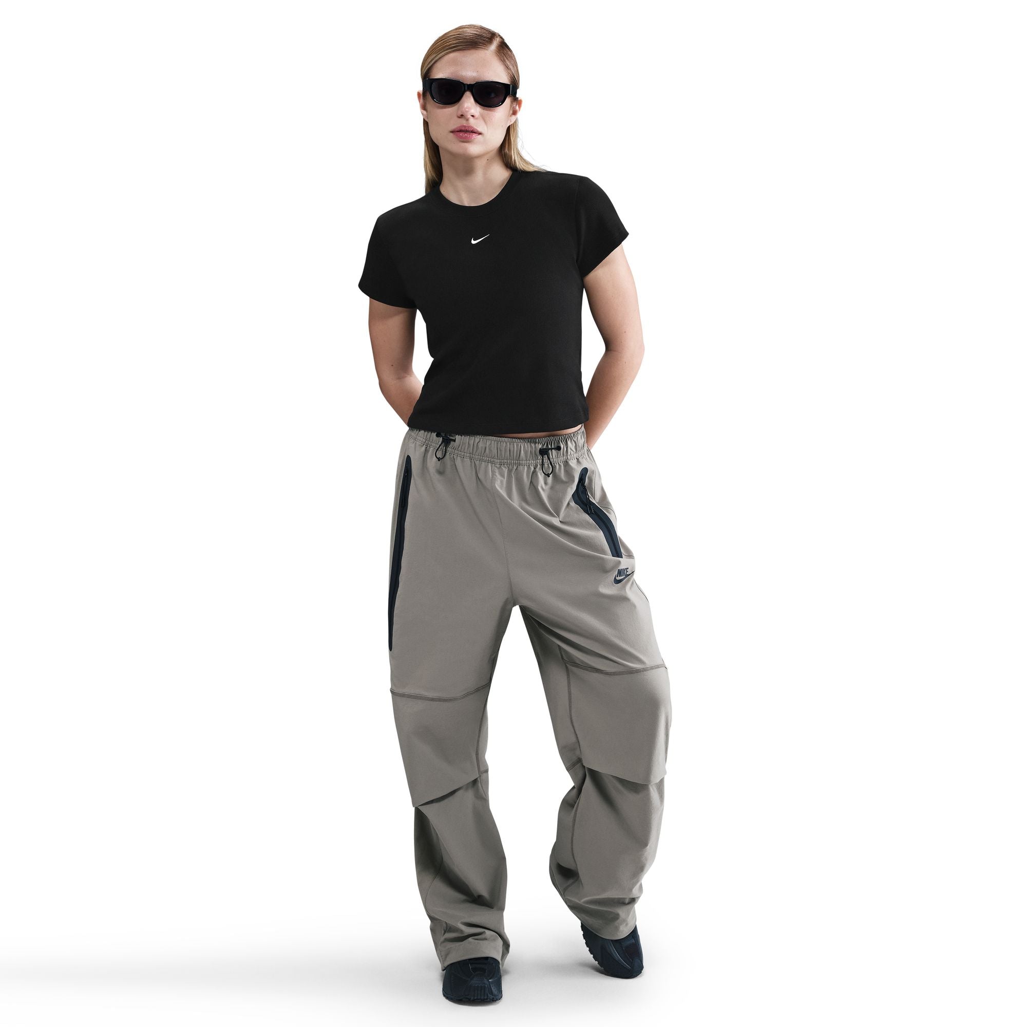 TIGHT RIBBED SHORT SLEEVE חולצת טי